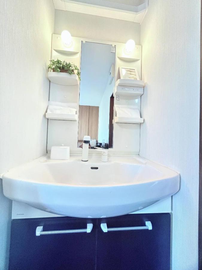 ホステル今鶴 四人部屋 302号室 Guest house Osaka