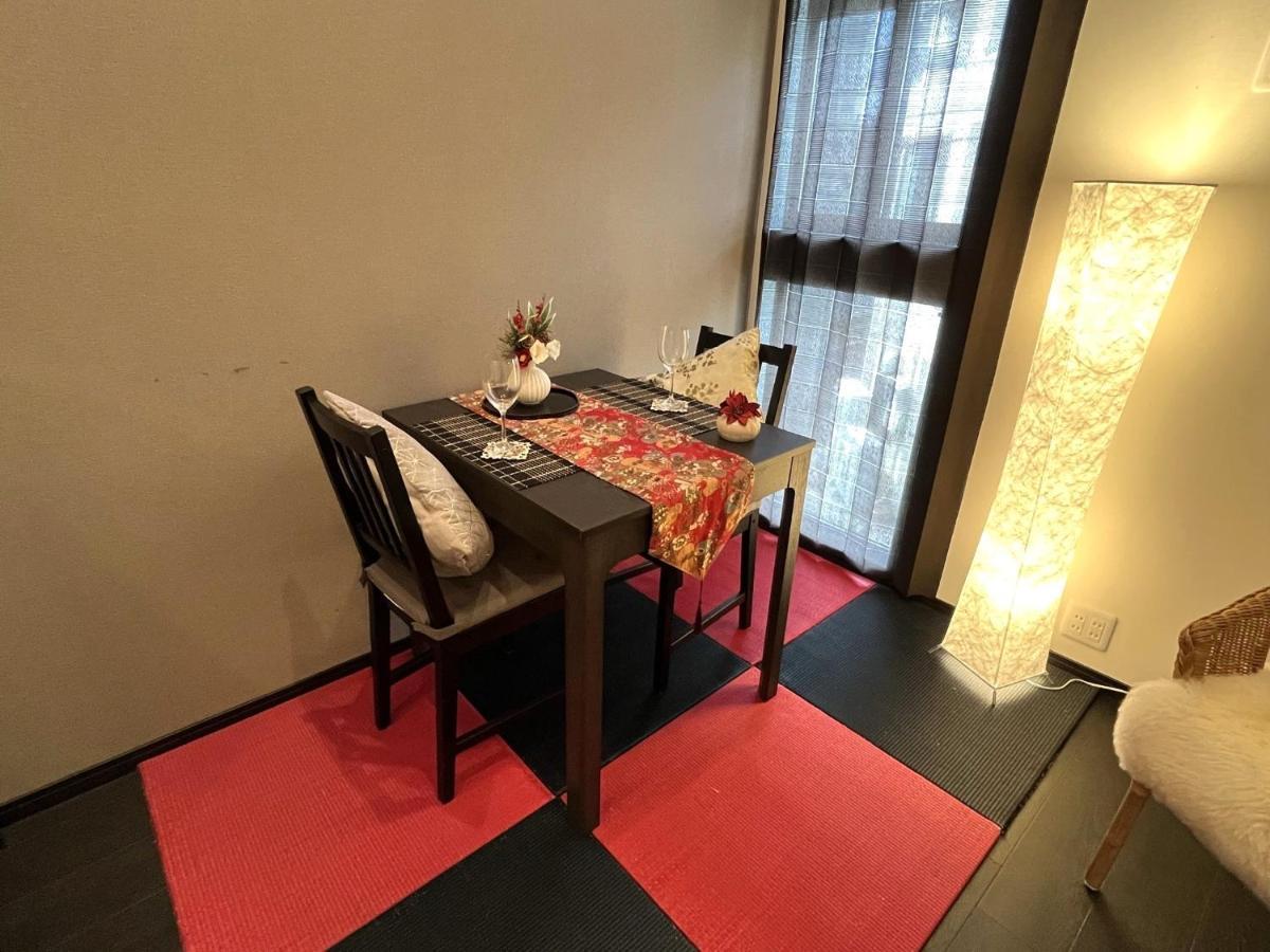 Holiday home New-130m2 With 5toilets & 4 Showers-namba And Usj Nearby *