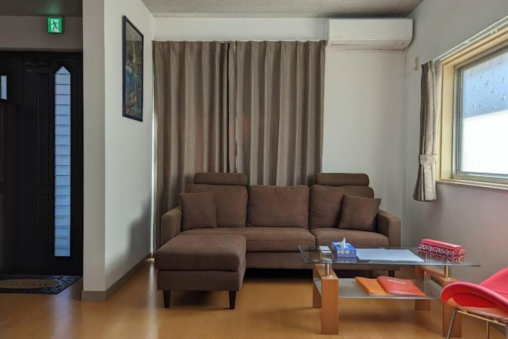 Roomy 4br Sleeps 9／shinosaka／large Groups Osaka