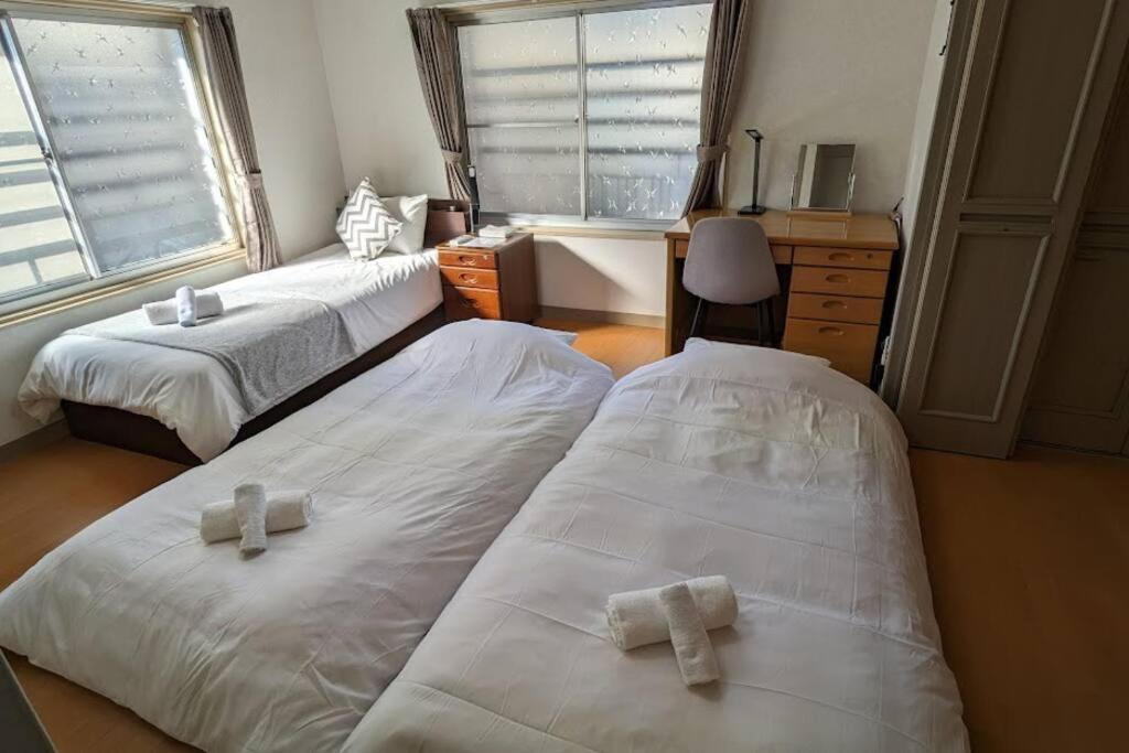 Roomy 4br Sleeps 9／shinosaka／large Groups Holiday home Osaka