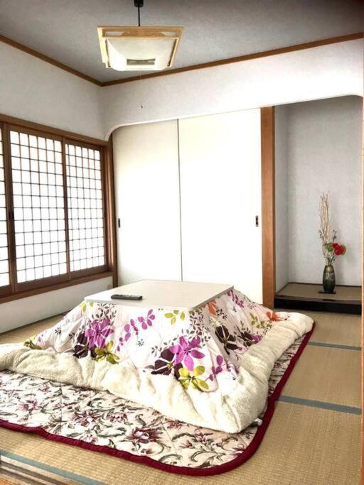 Roomy 4br Sleeps 9／shinosaka／large Groups Holiday home