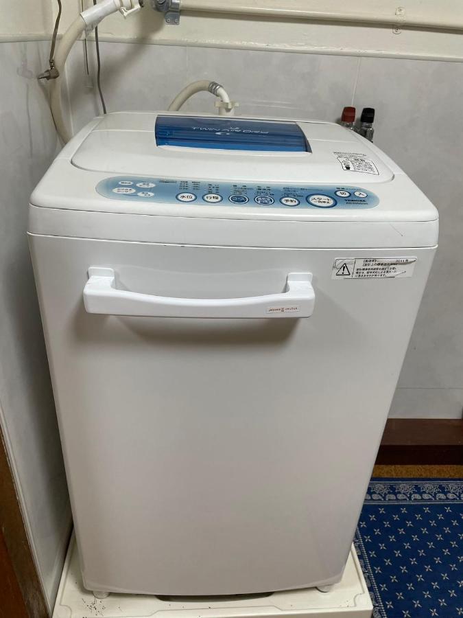大阪市中心，难波车站5分钟，步行心斋桥道顿堀，独立公寓设备齐全 *