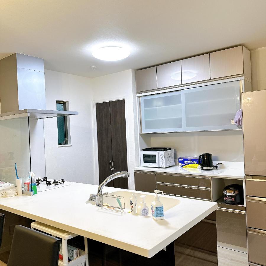 Free Parking Namba South 4 120m2 Osaka