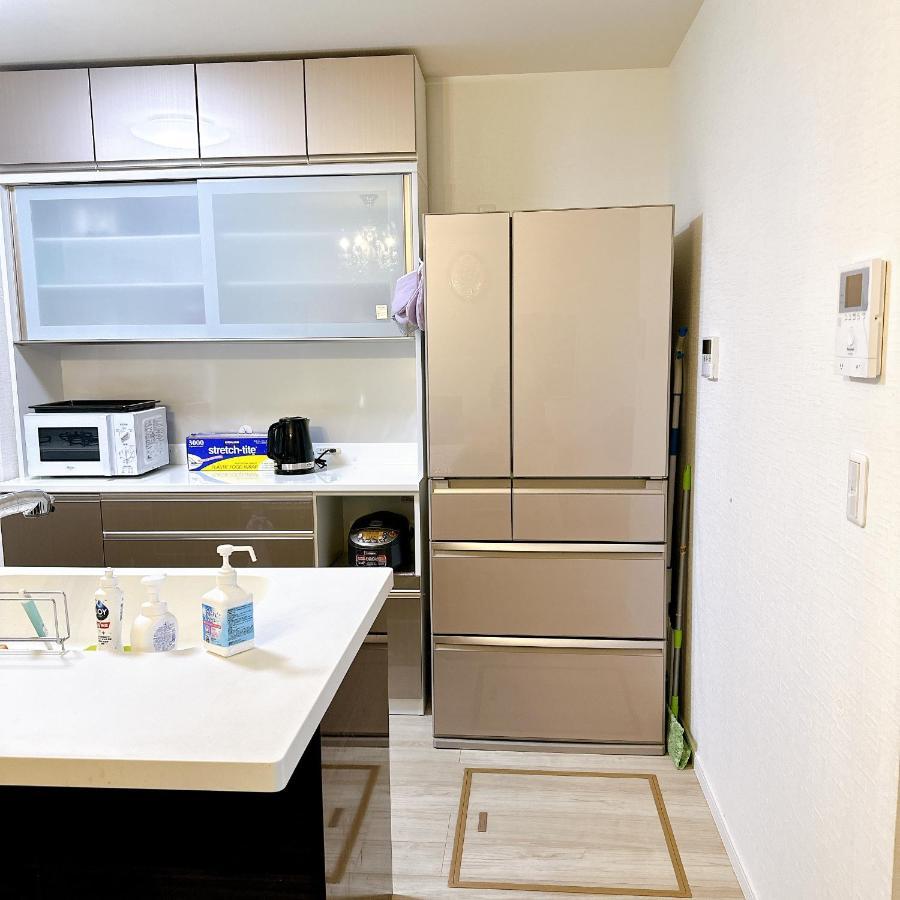 Free Parking Namba South 4 120m2 Osaka