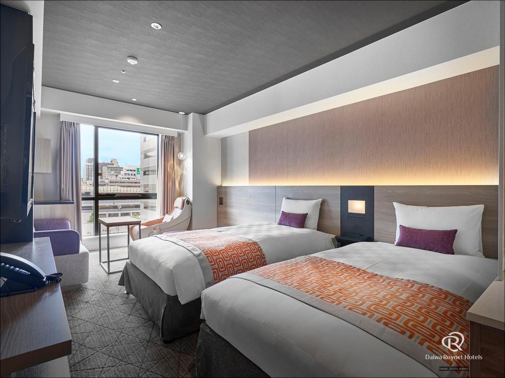 Daiwa Roynet Sakaisuji Honmachi Premier Hotel Osaka