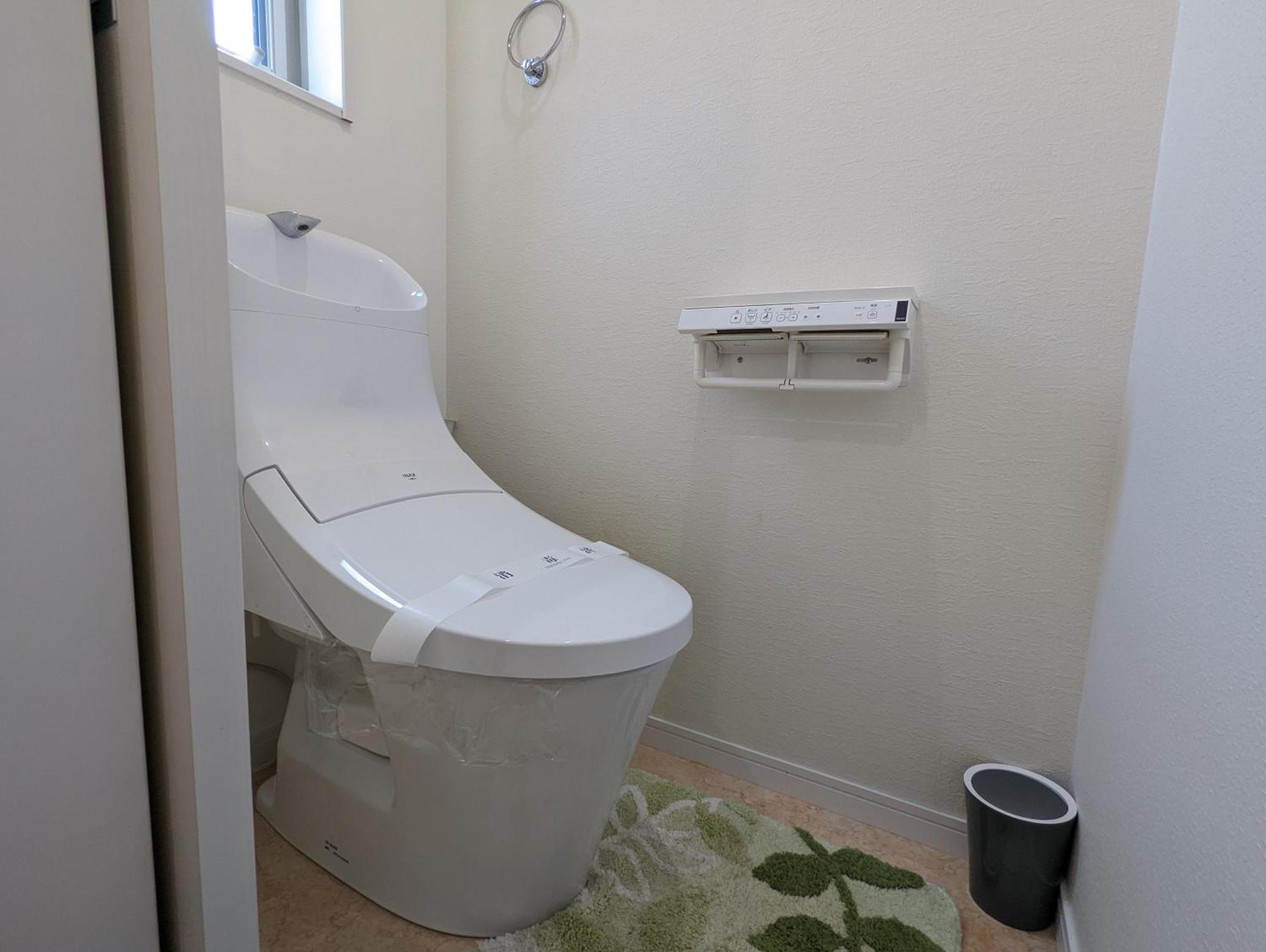 Apartment Sun生一番館 201室