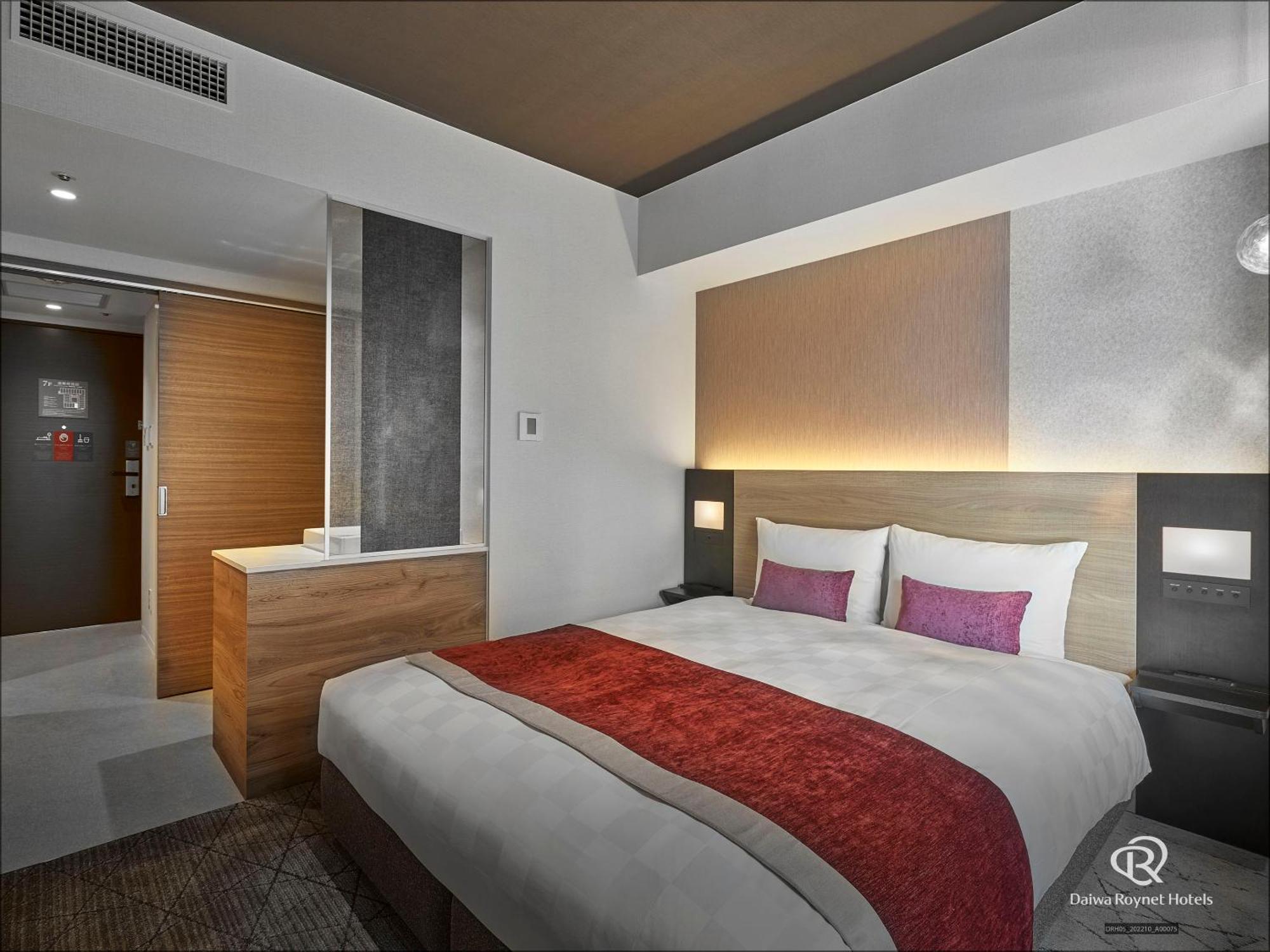 Daiwa Roynet Sakaisuji Honmachi Premier Hotel 4*