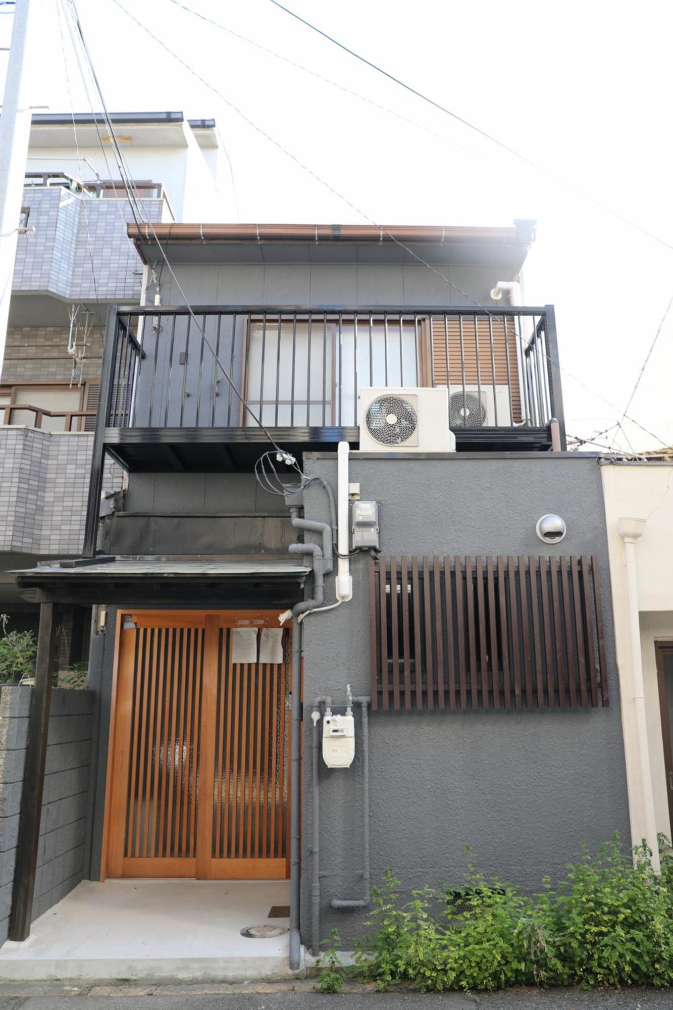 Villa 千本南大阪で日本の伝統的な文化を感じられる雰囲気 *