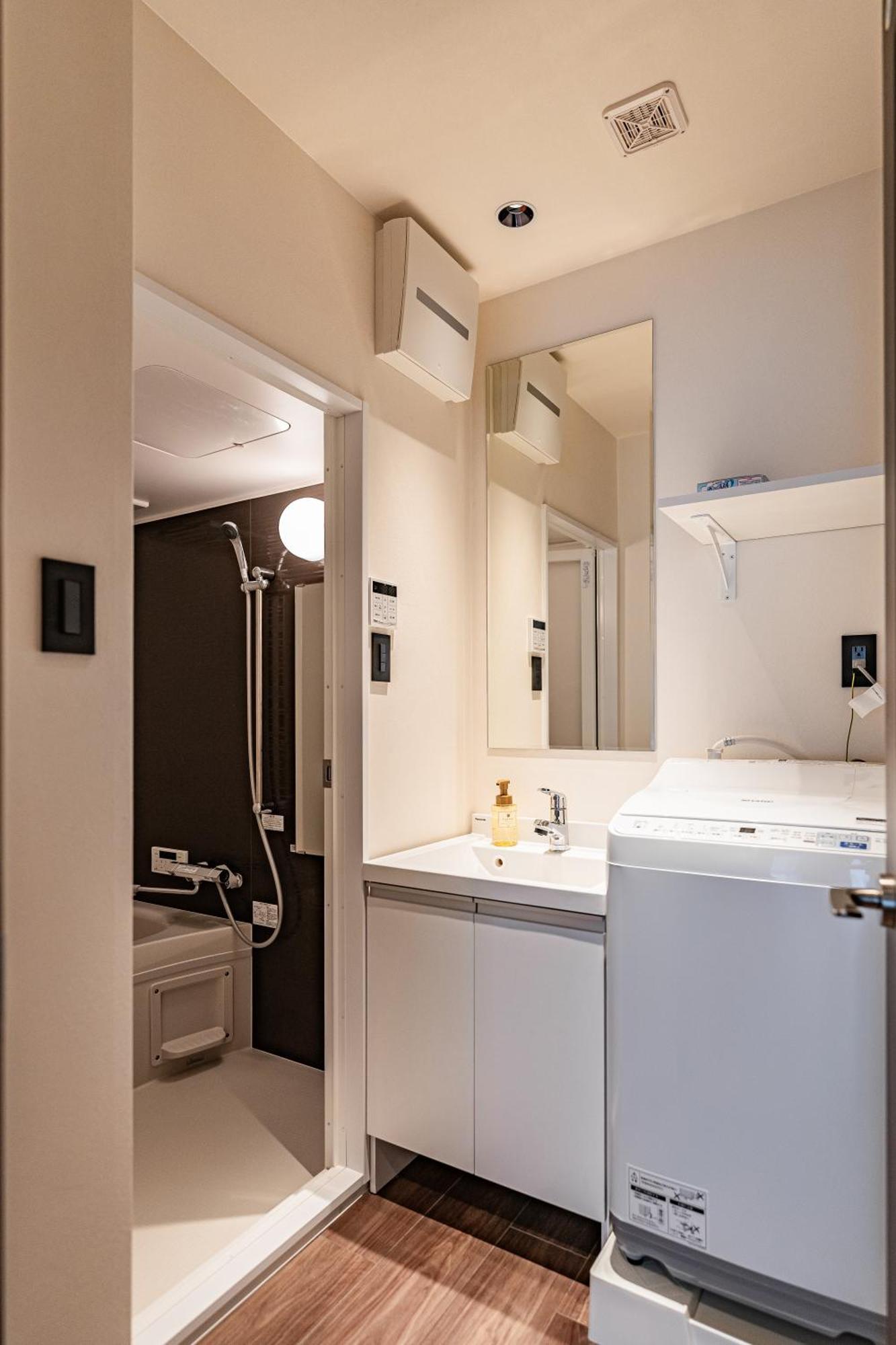 11 Shinsaibashi Amemura Guest house 3*