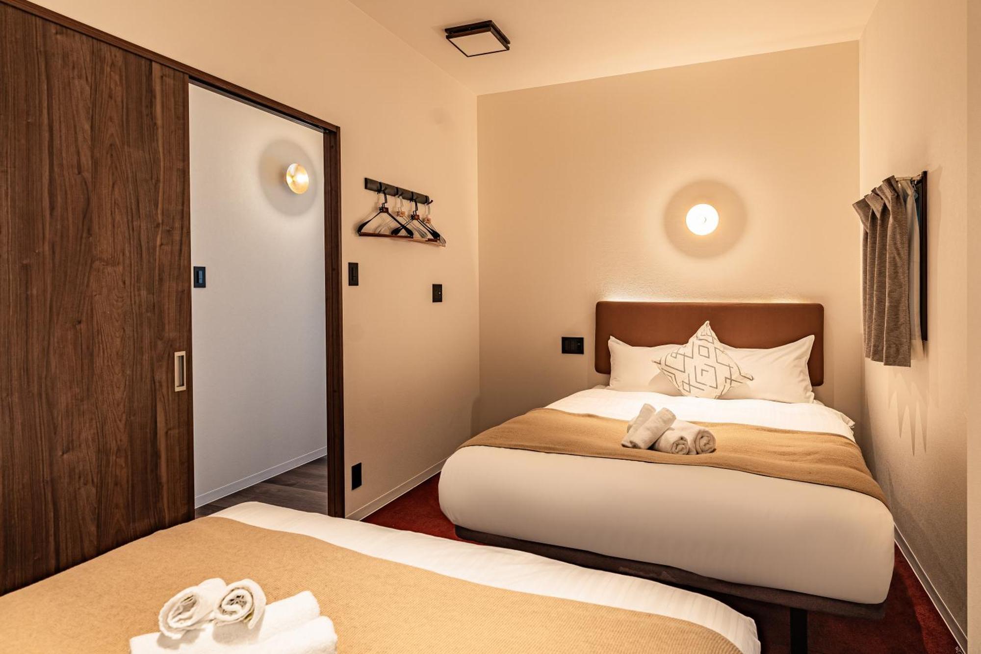 Guest house 11 Shinsaibashi Amemura