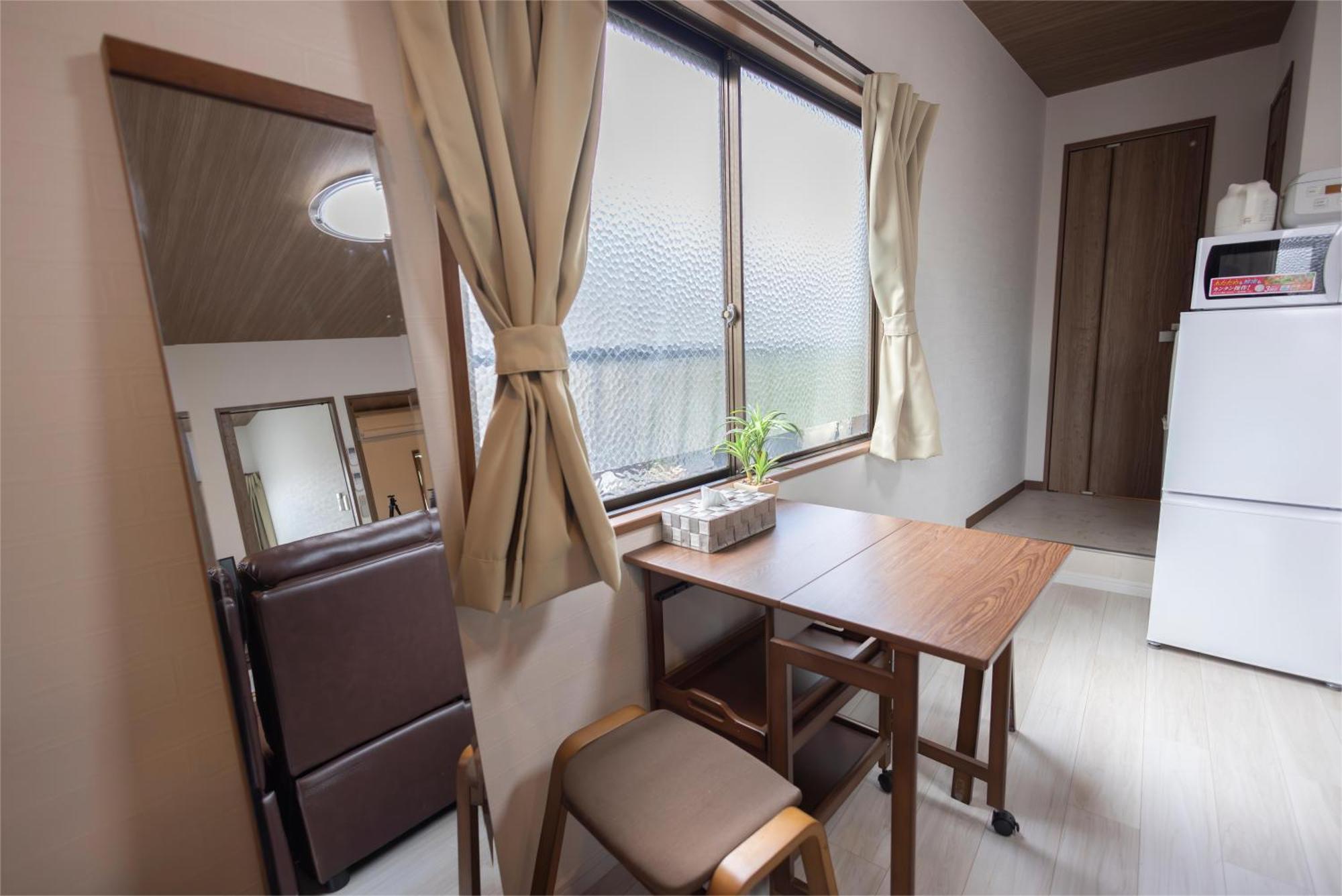 Sun生二番館201室 Apartment Osaka