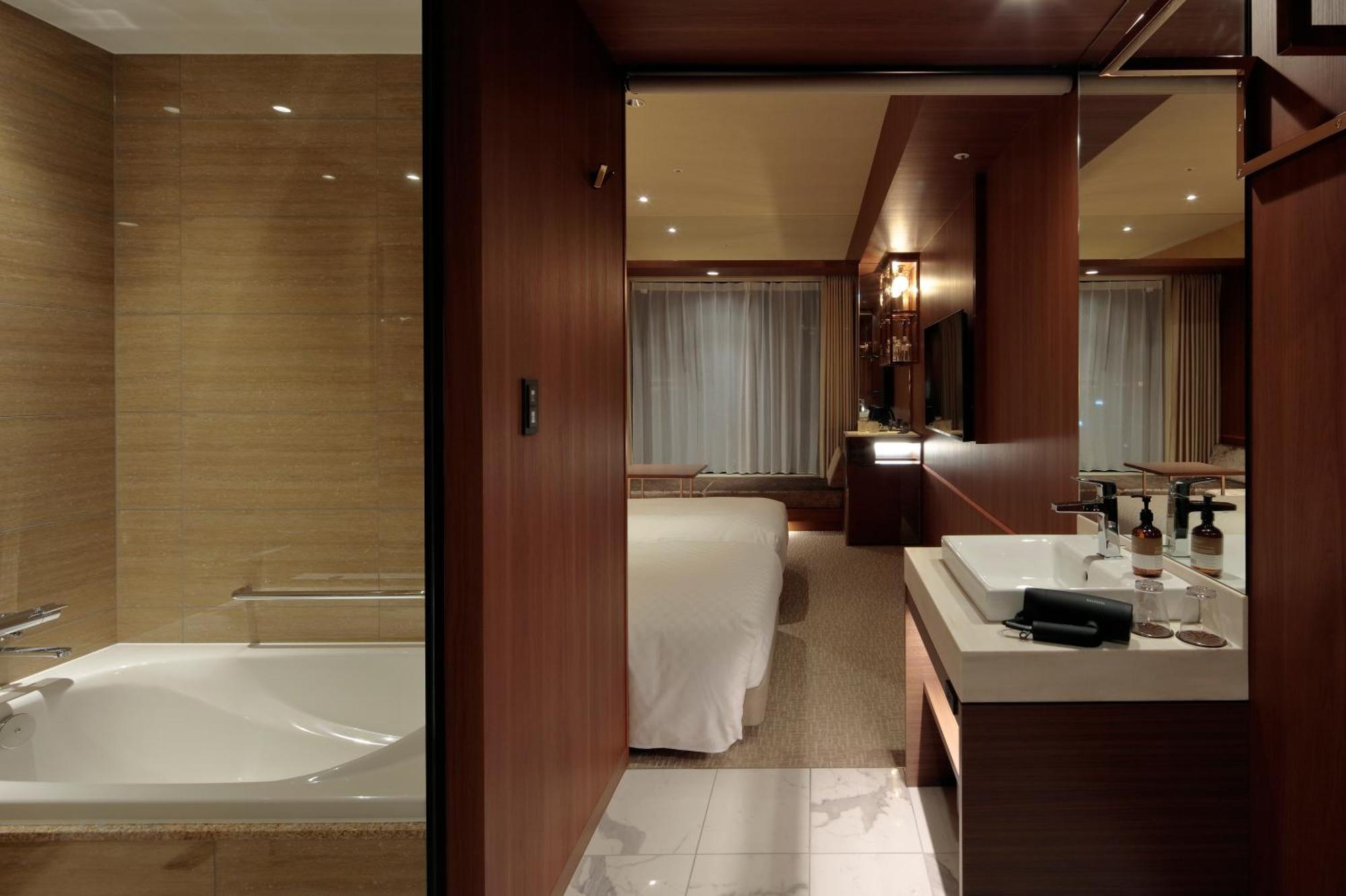 Hotel Candeo Shinsaibashi Osaka