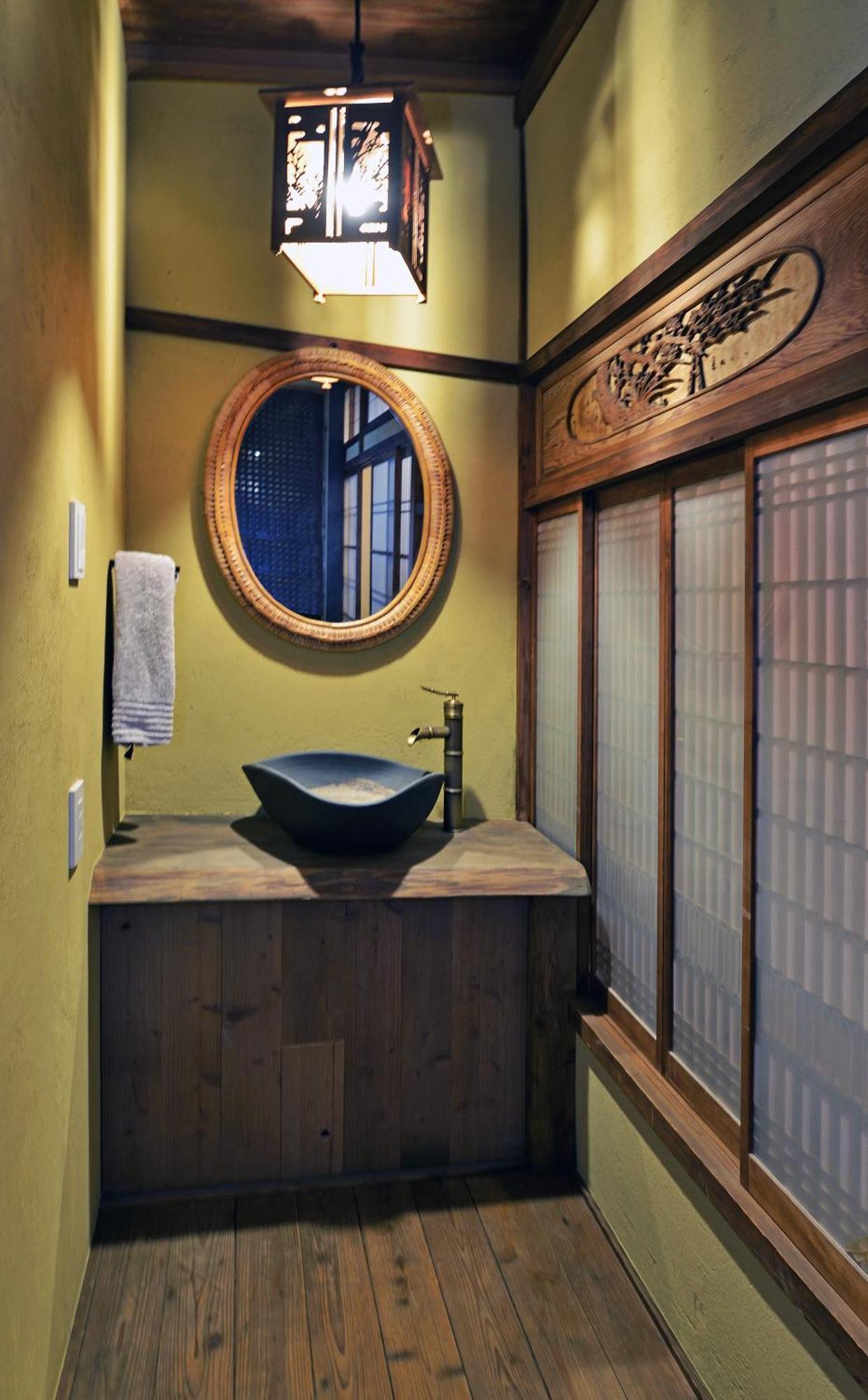 Ninja House Japanese-style Apartment *