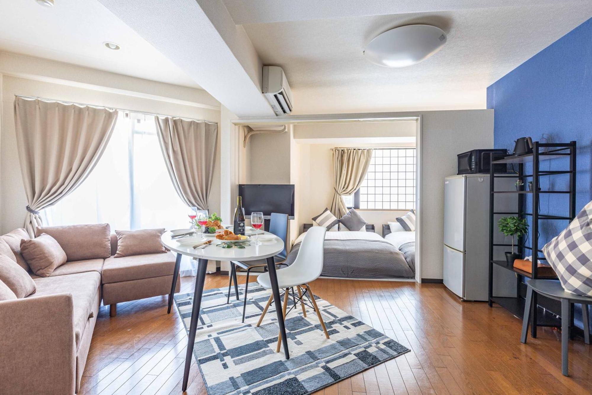 Racine難波 Apartment *