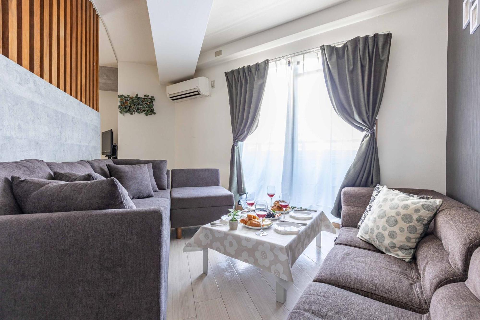 Racine難波 Apartment *