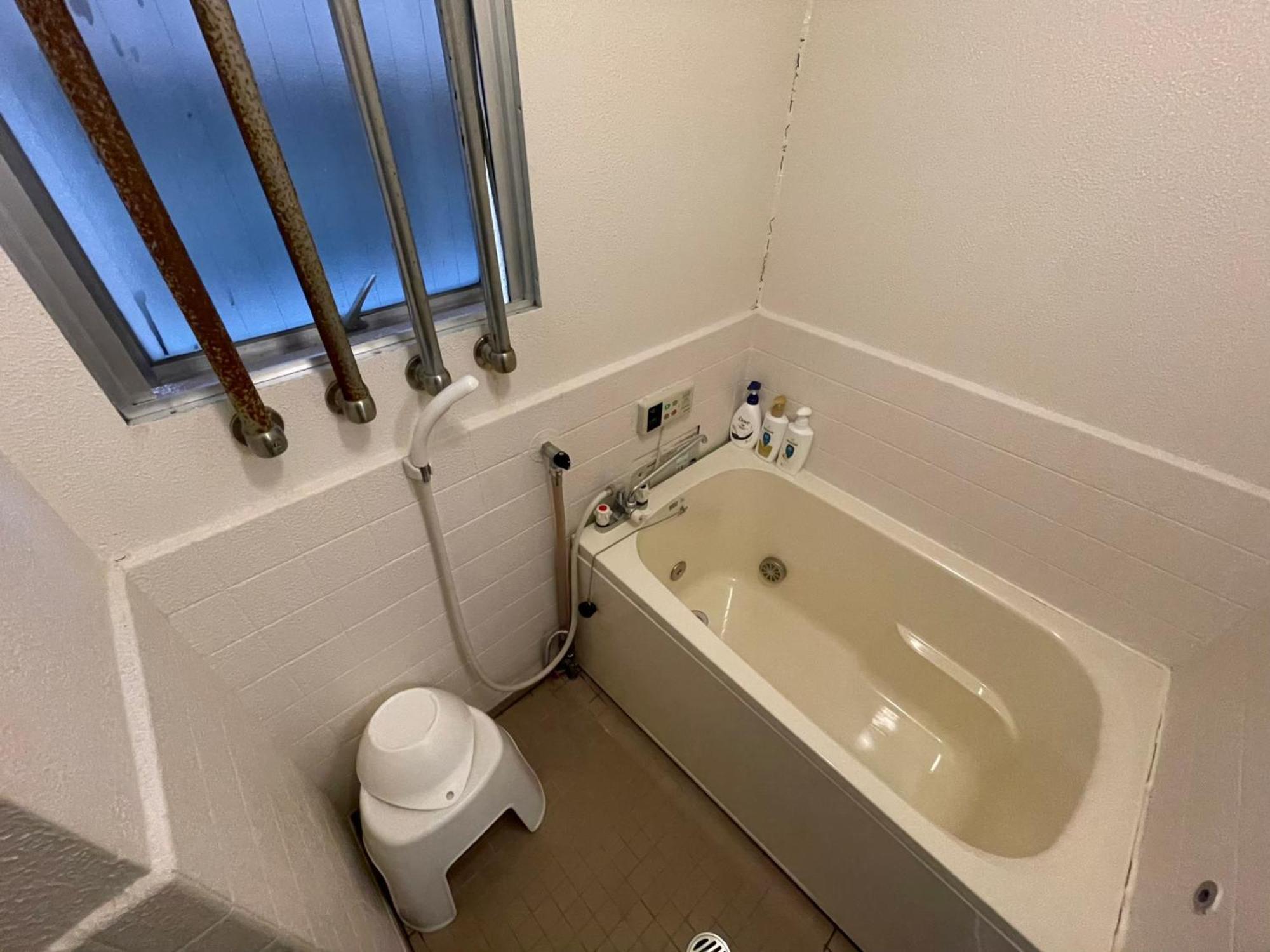 Apartment Color Suzu