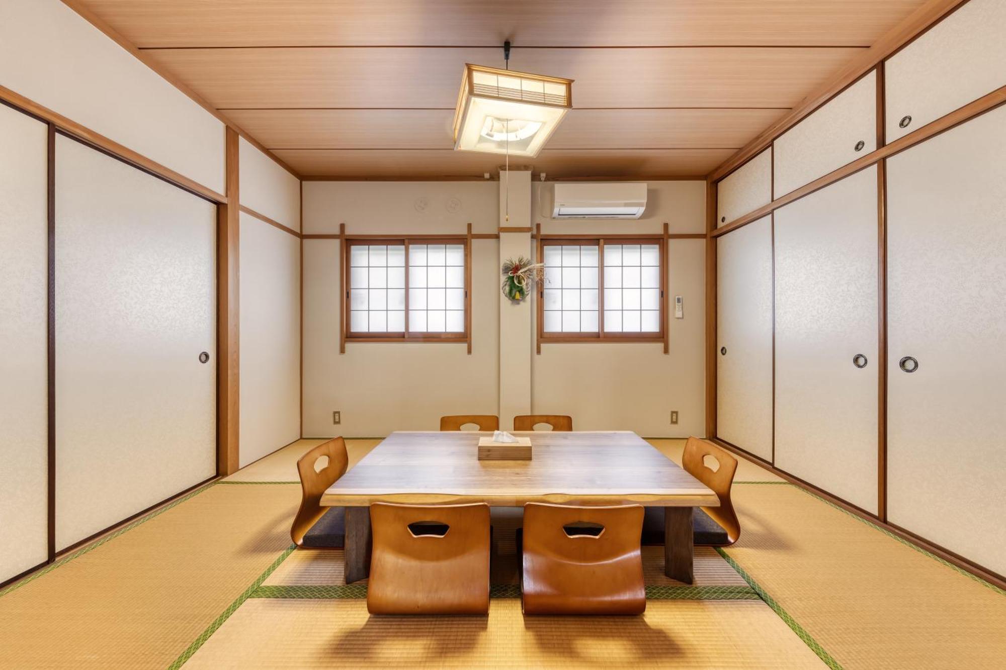 Mon Ashiharabashi Royal -vacation Rental- Apartment Osaka