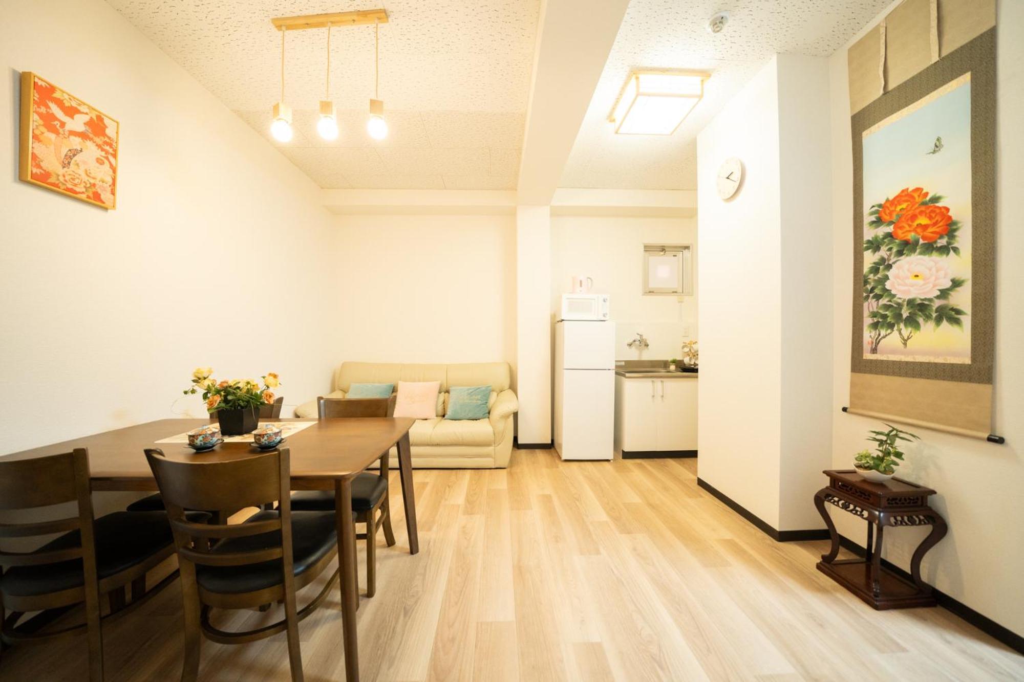 Aoda Apartment: Two-level Near Kansai Airport Apartment *