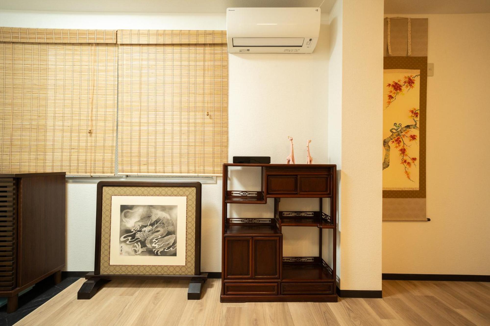 Aoda Apartment: Two-level Near Kansai Airport Osaka