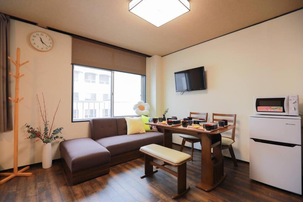Apartment 道頓堀民泊51,道頓堀真ん中,mini浮世絵美術館,心斎橋,家族旅行,family Trip
