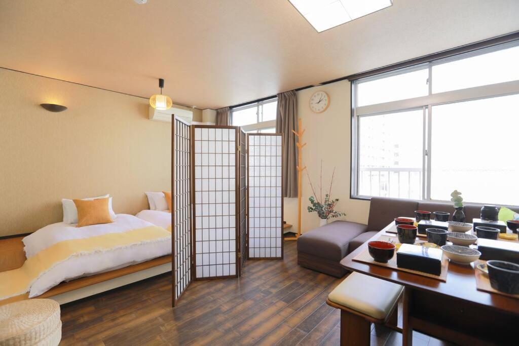 Apartment 道頓堀民泊51,道頓堀真ん中,mini浮世絵美術館,心斎橋,家族旅行,family Trip Osaka