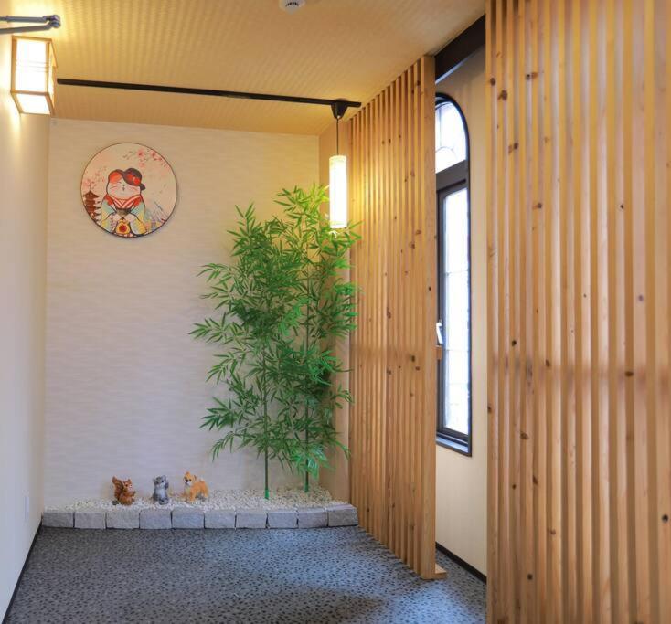 道頓堀民泊51,道頓堀真ん中,mini浮世絵美術館,心斎橋,家族旅行,family Trip Apartment *