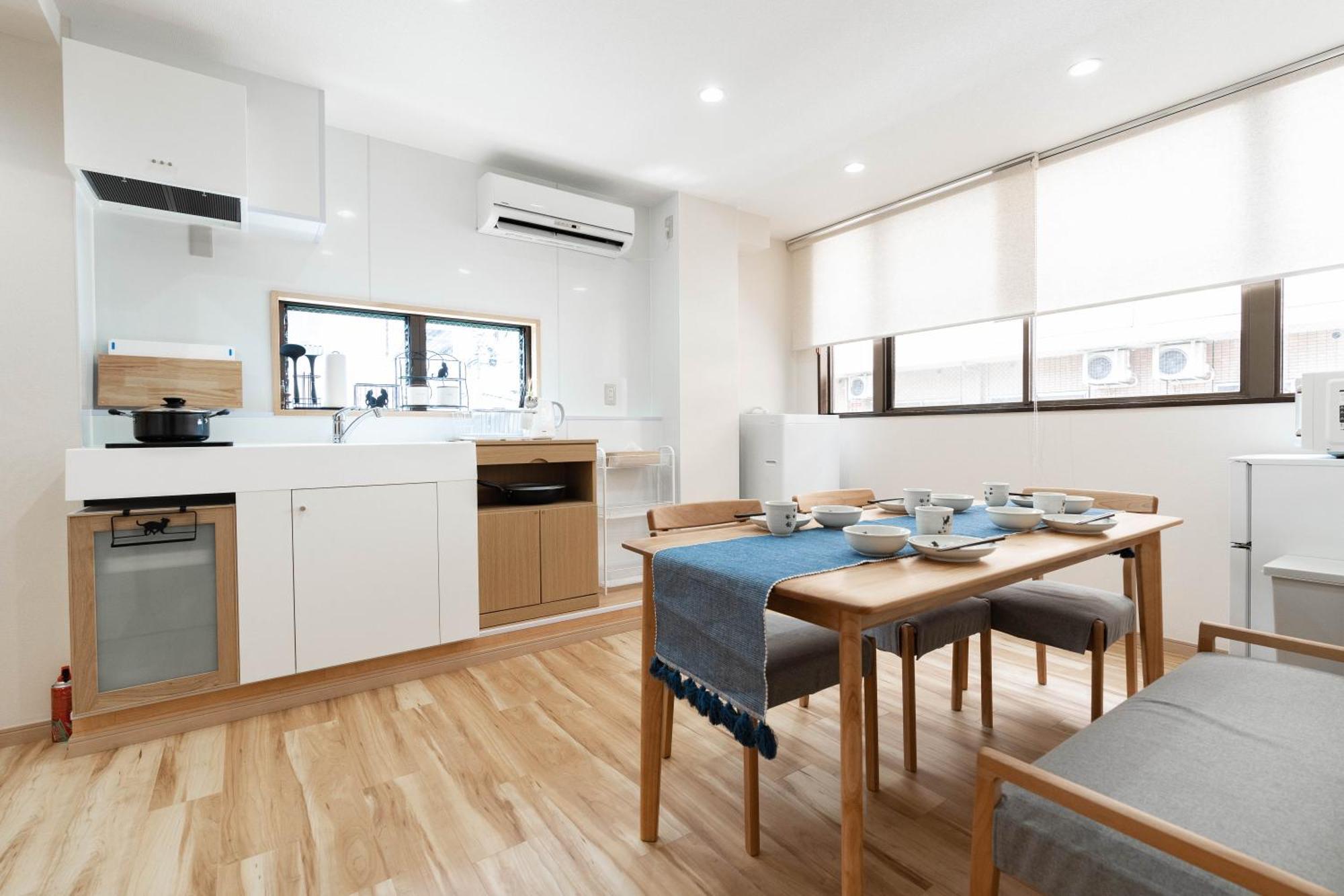 Homestay 大阪道顿堀 铁甲猫の家 *