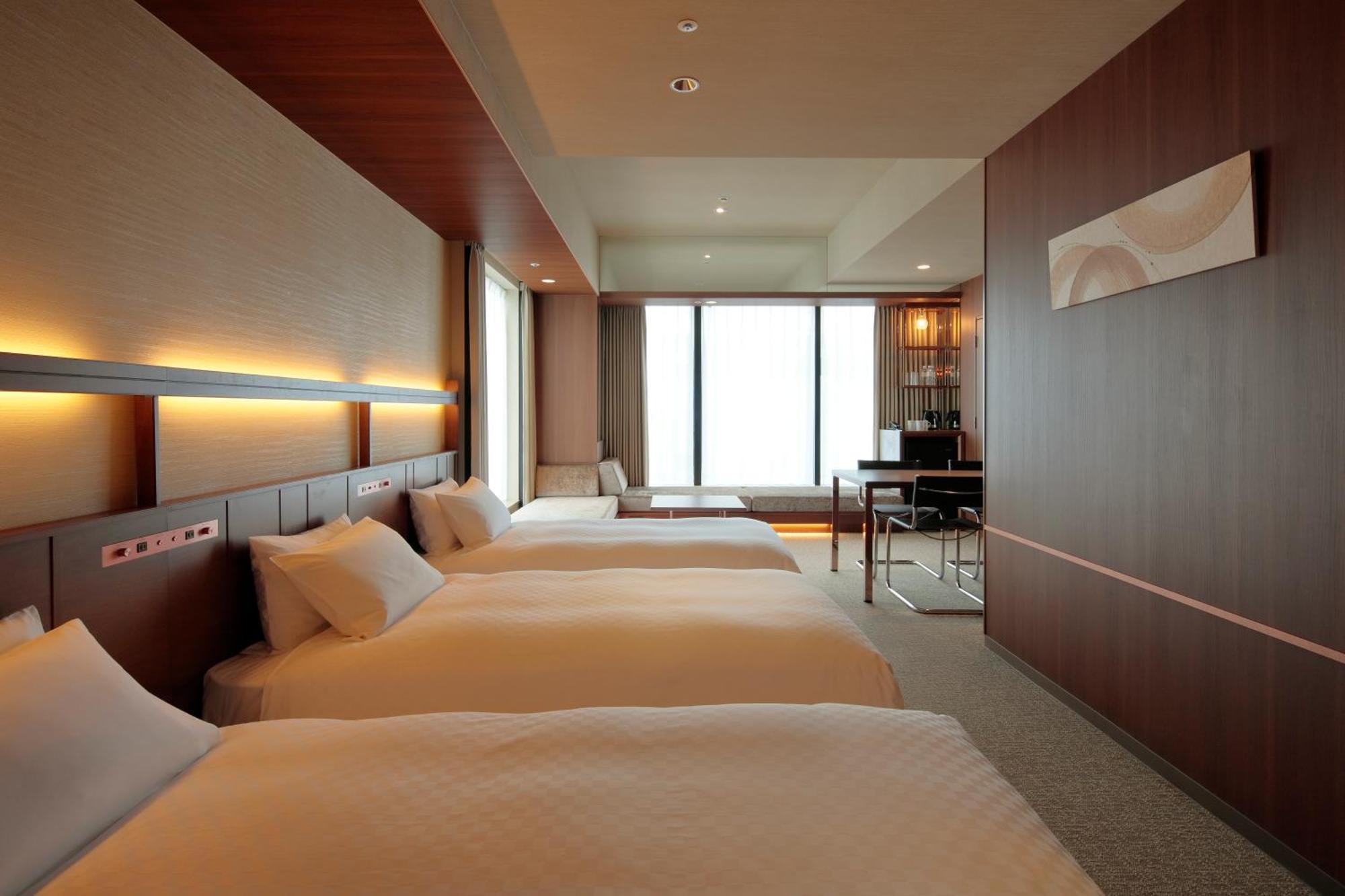 Candeo Shinsaibashi 4*