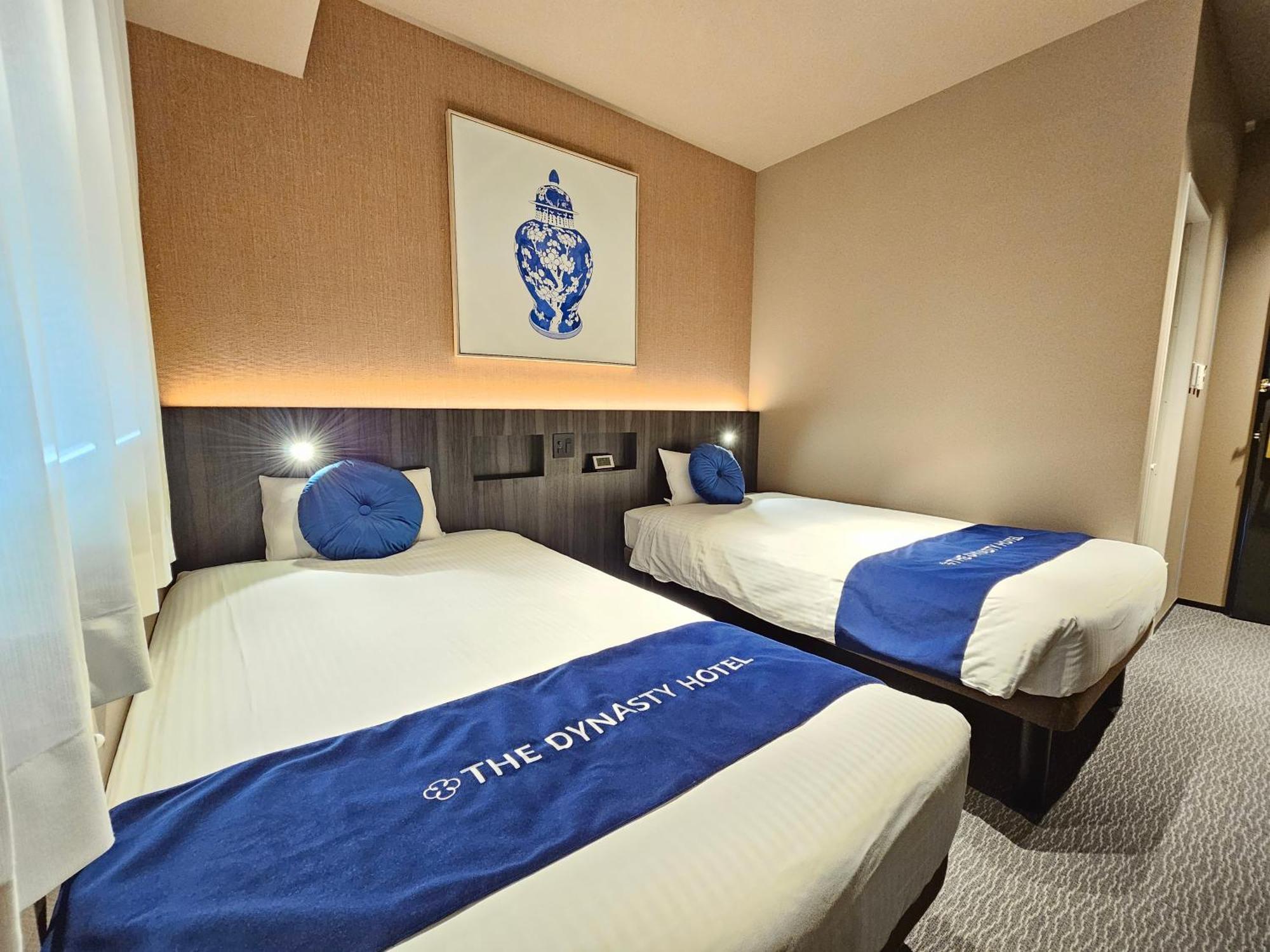 Hotel Dynasty & Osaka
