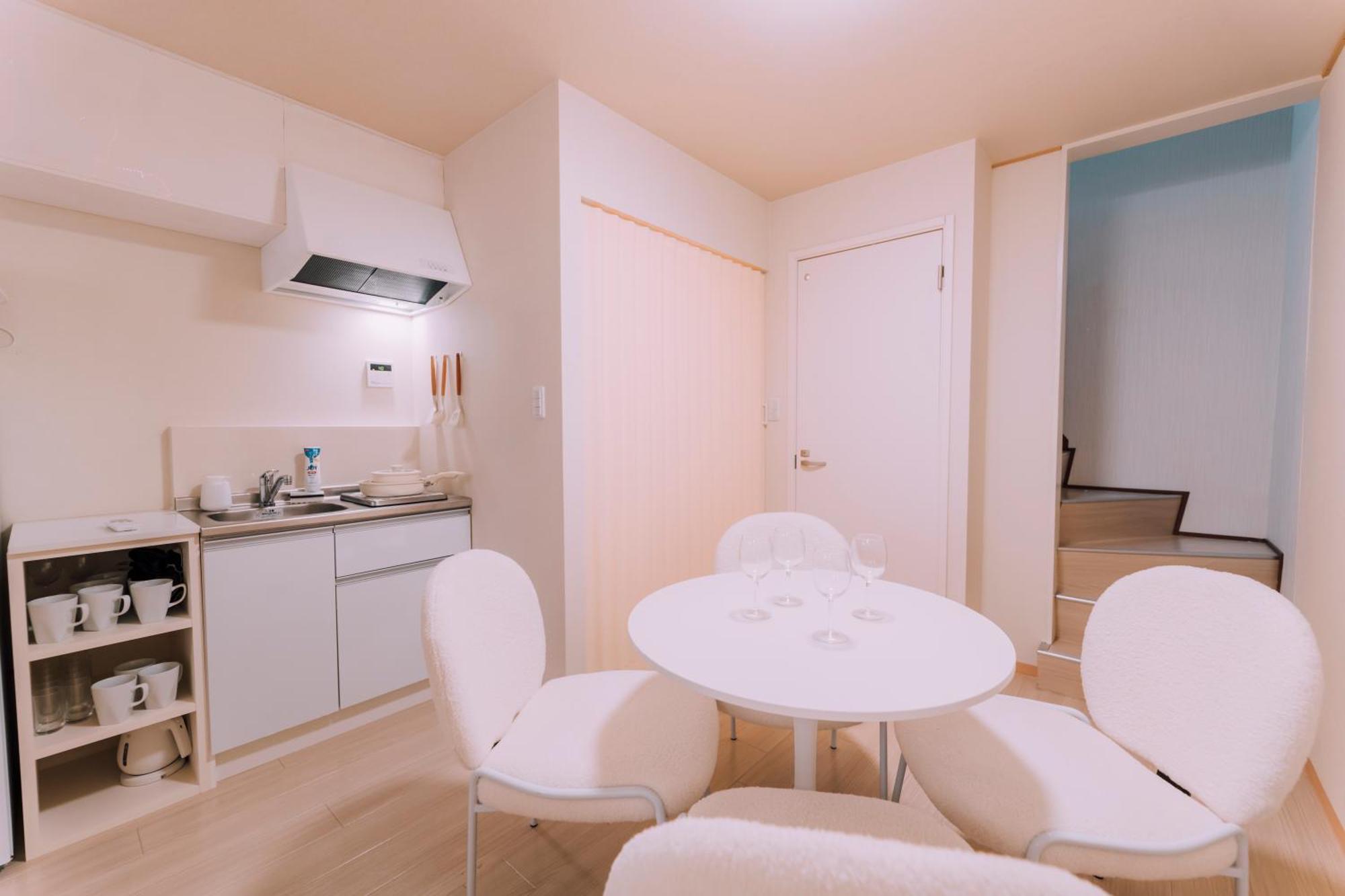 Puff Shinsaibashi Japanese Cloud House With Private Sauna
