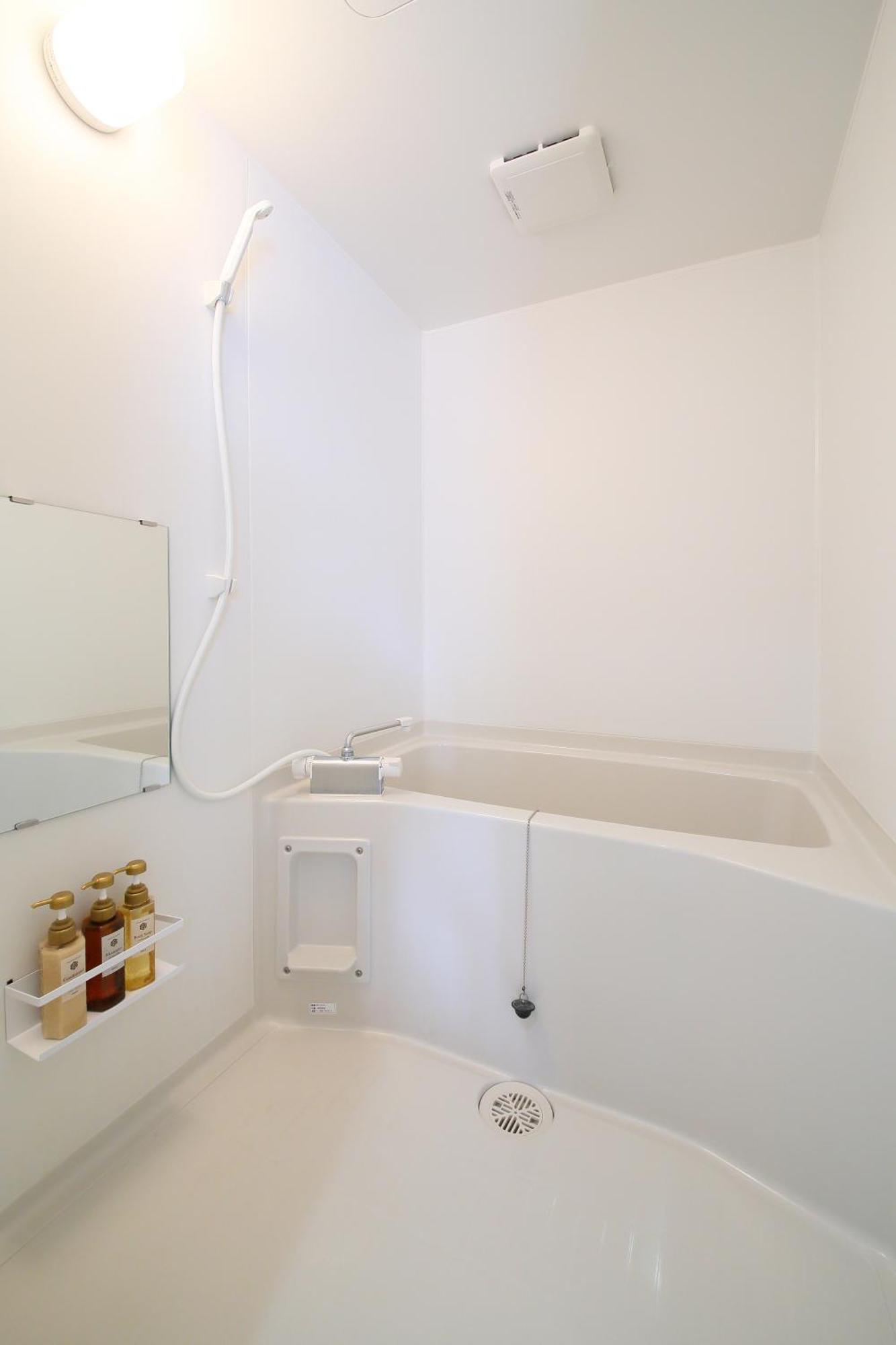 Apartment 大阪ハウス701 Near Namba And Kuromon Market And Den Den Town & Direct To Kix *