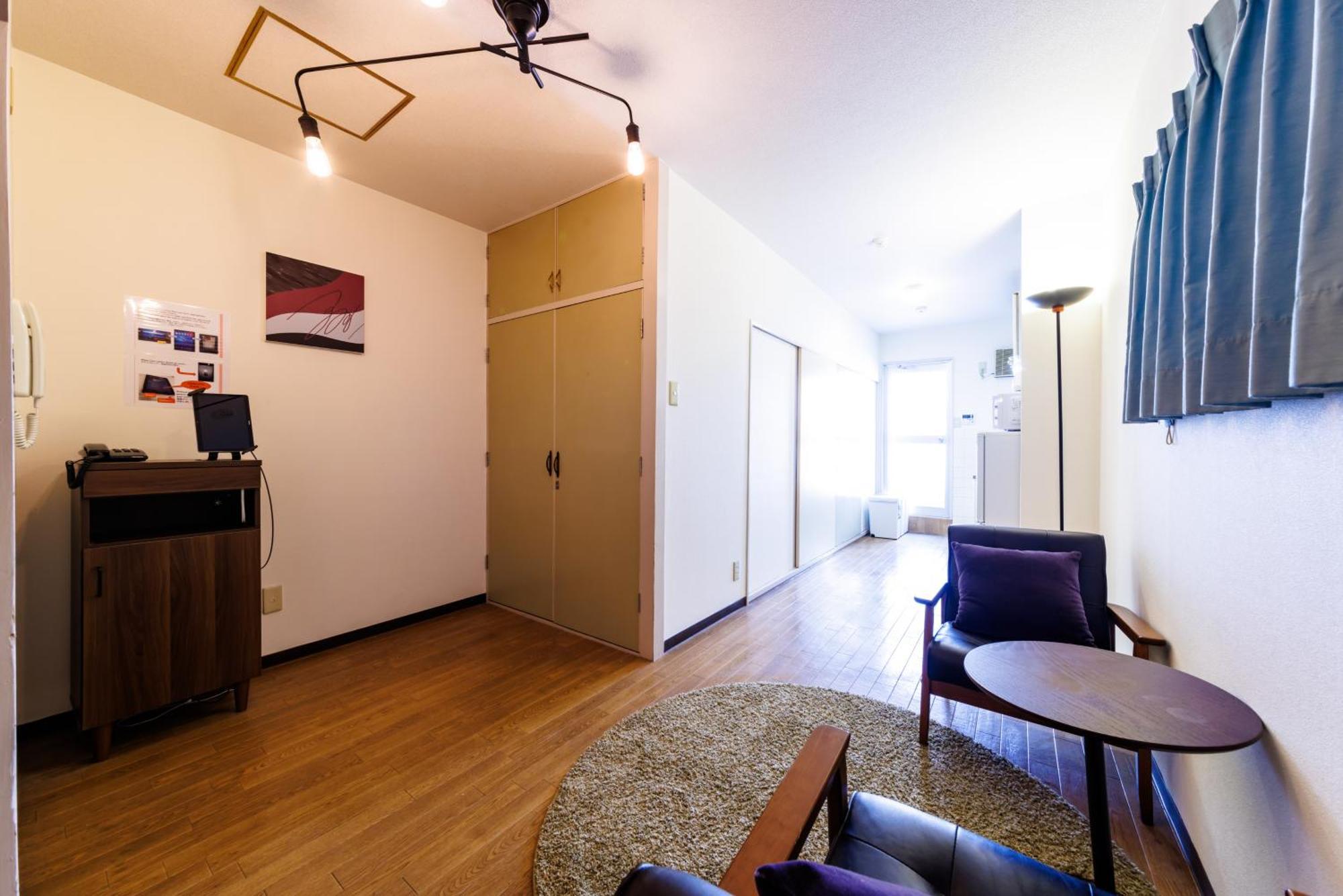 Fiore Shimanouchi Apartment *
