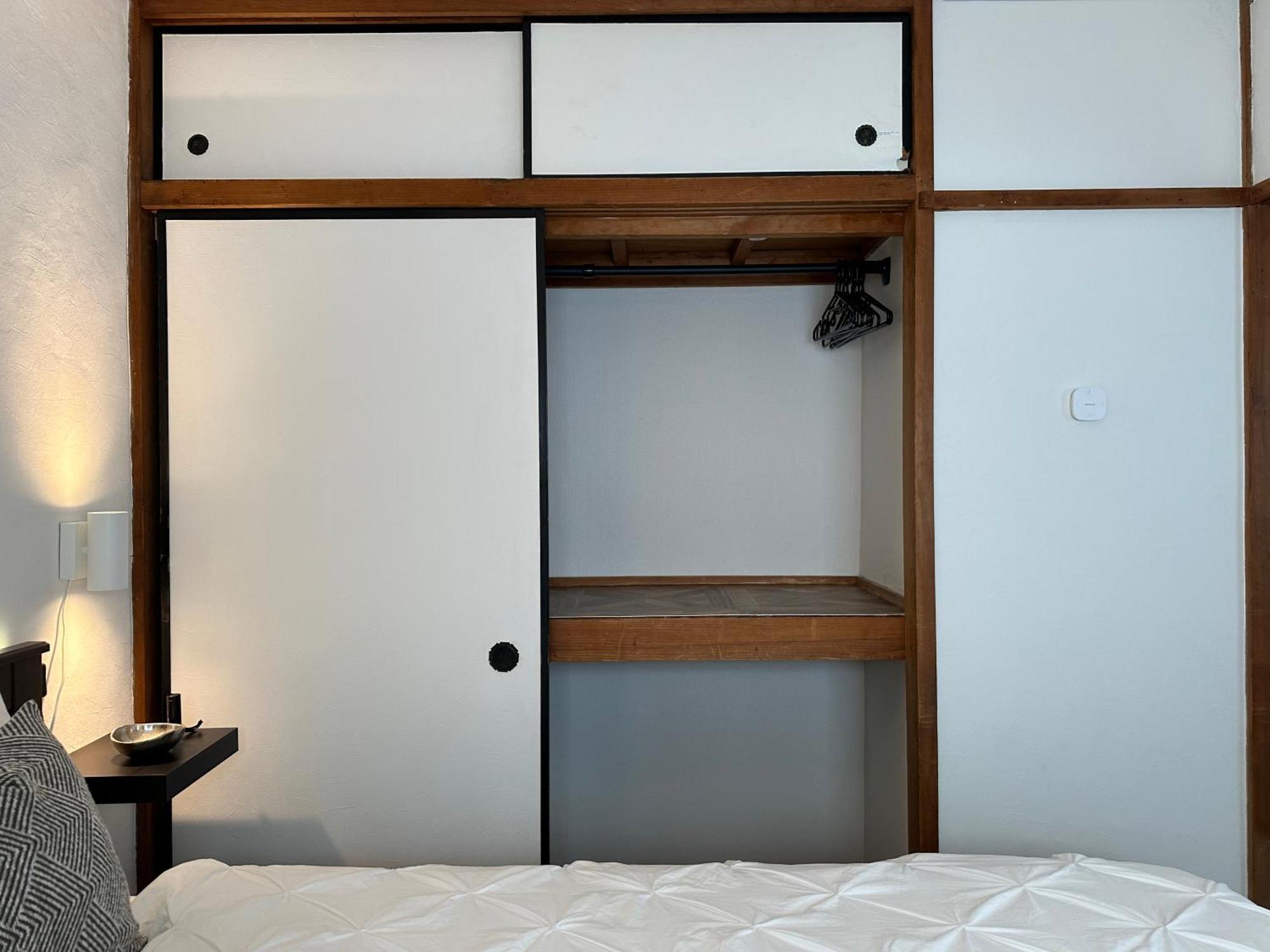 15 To Umeda, Kyobashi. Queen Bed. Pets Allowed Apartment Osaka