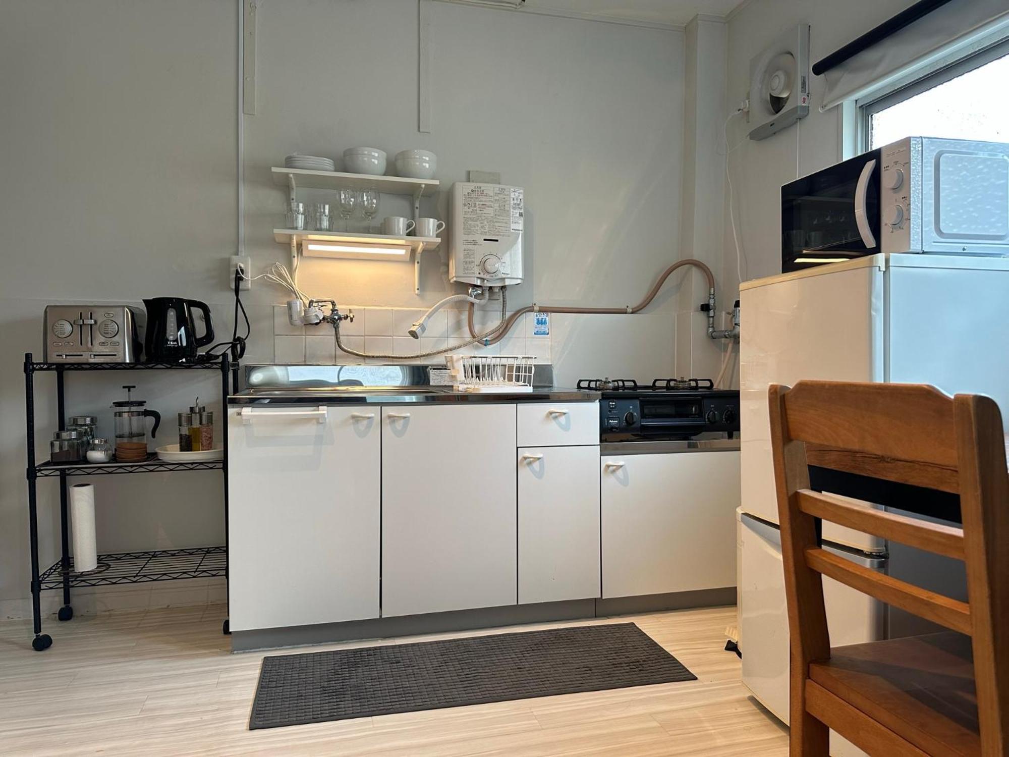 15 To Umeda, Kyobashi. Queen Bed. Pets Allowed *