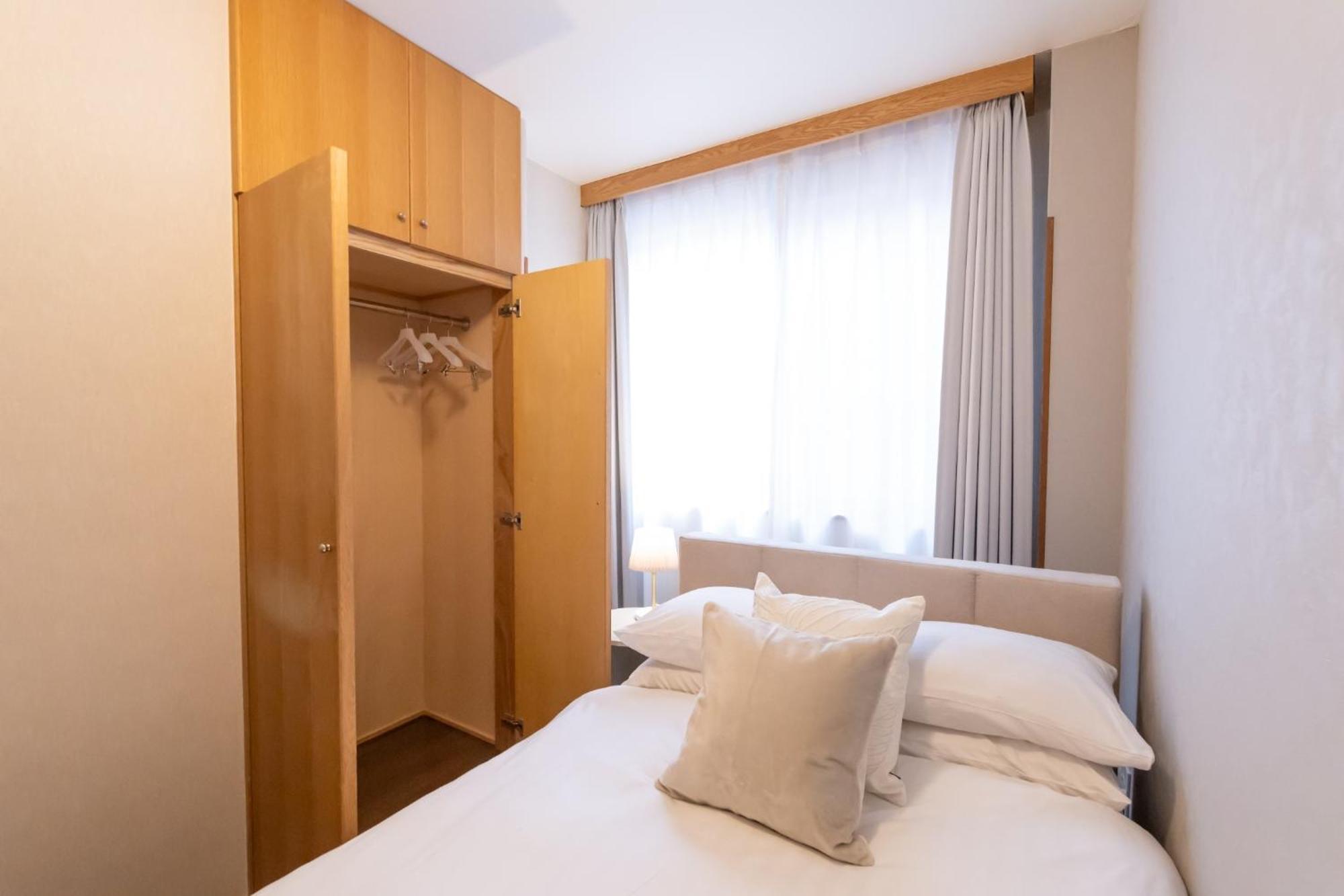 Holiday home Tsutenkaku Royal House - Vacation 16650