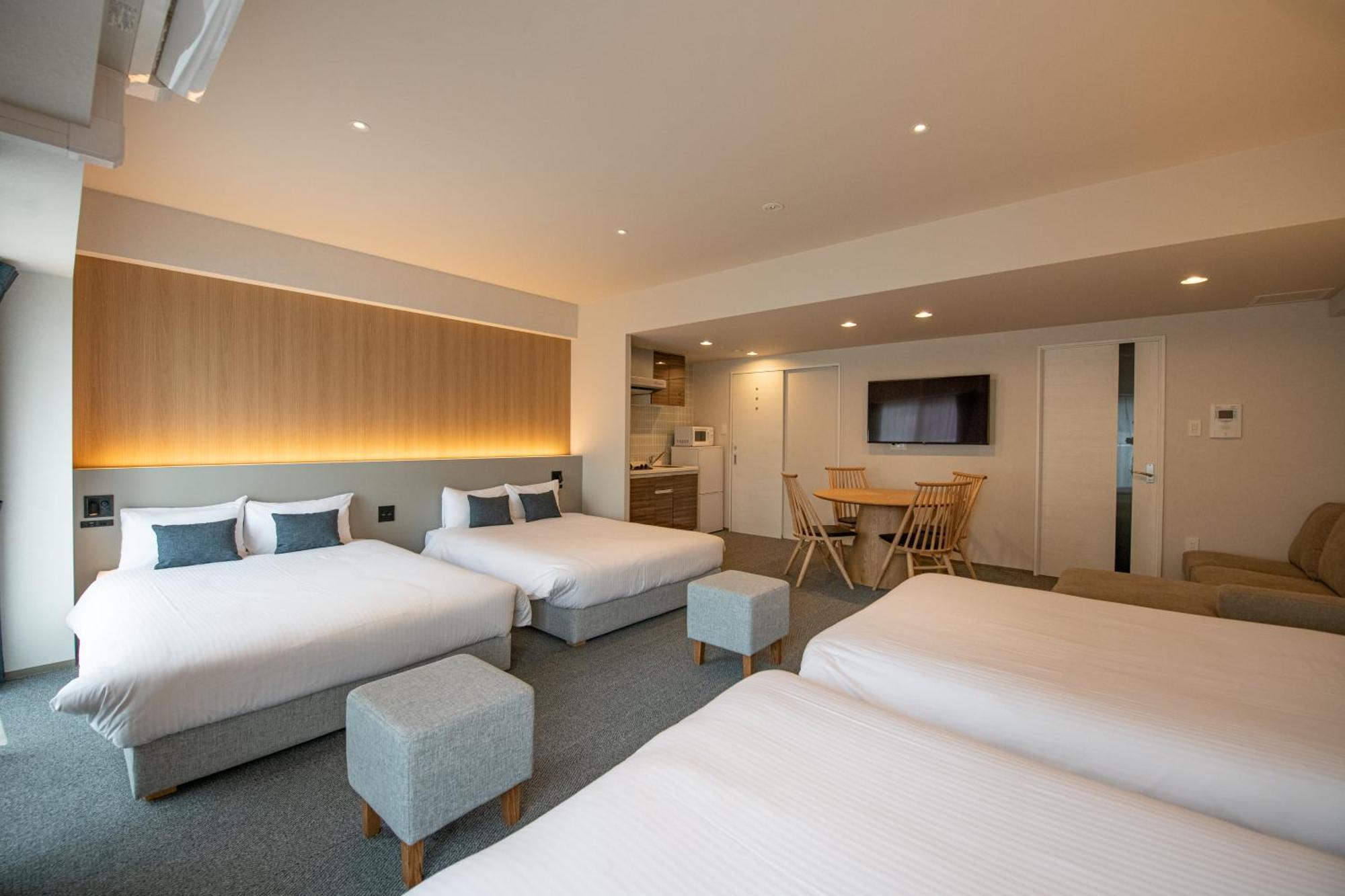 Aparthotel Nico 3*