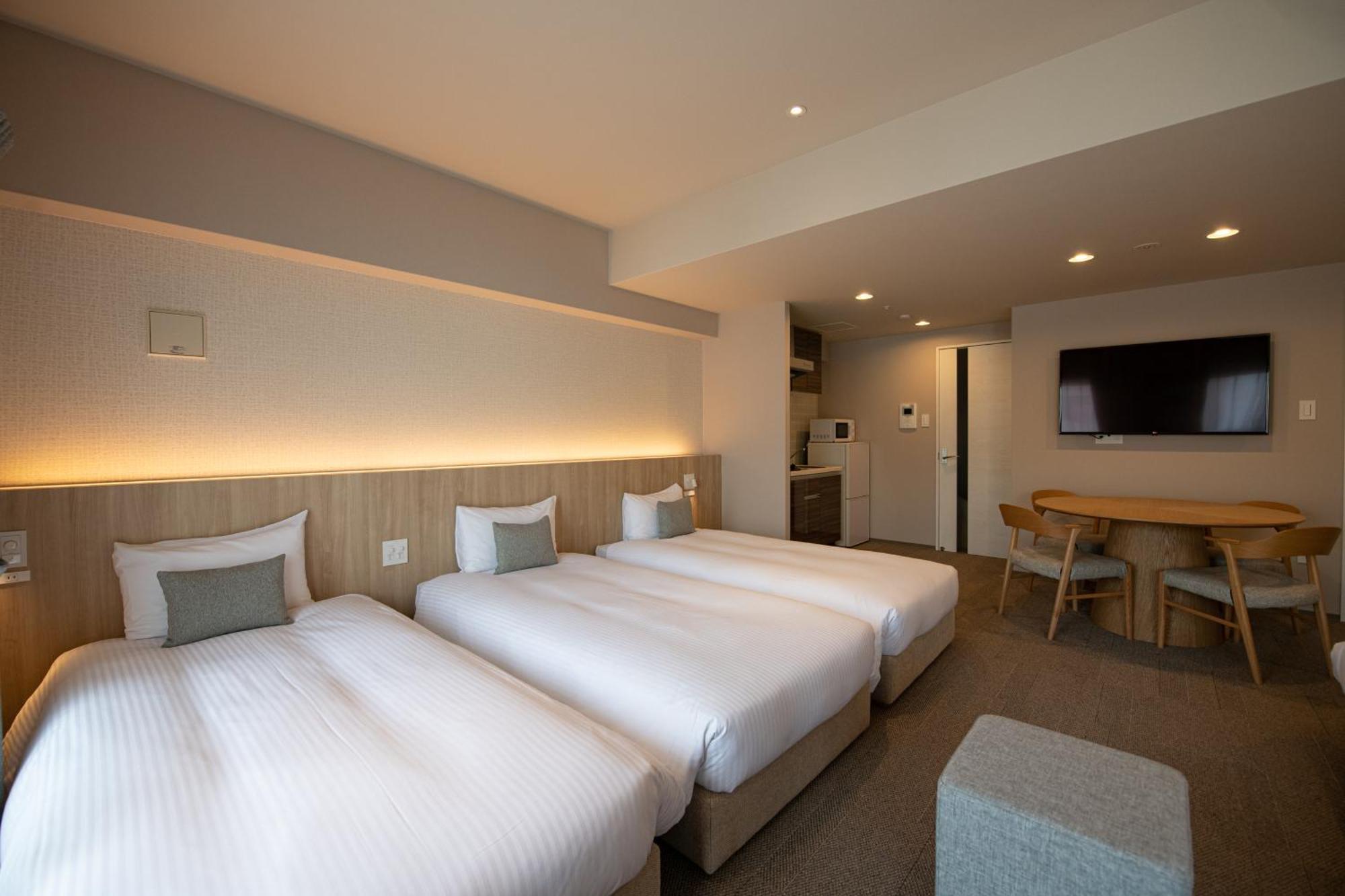 Nico Aparthotel