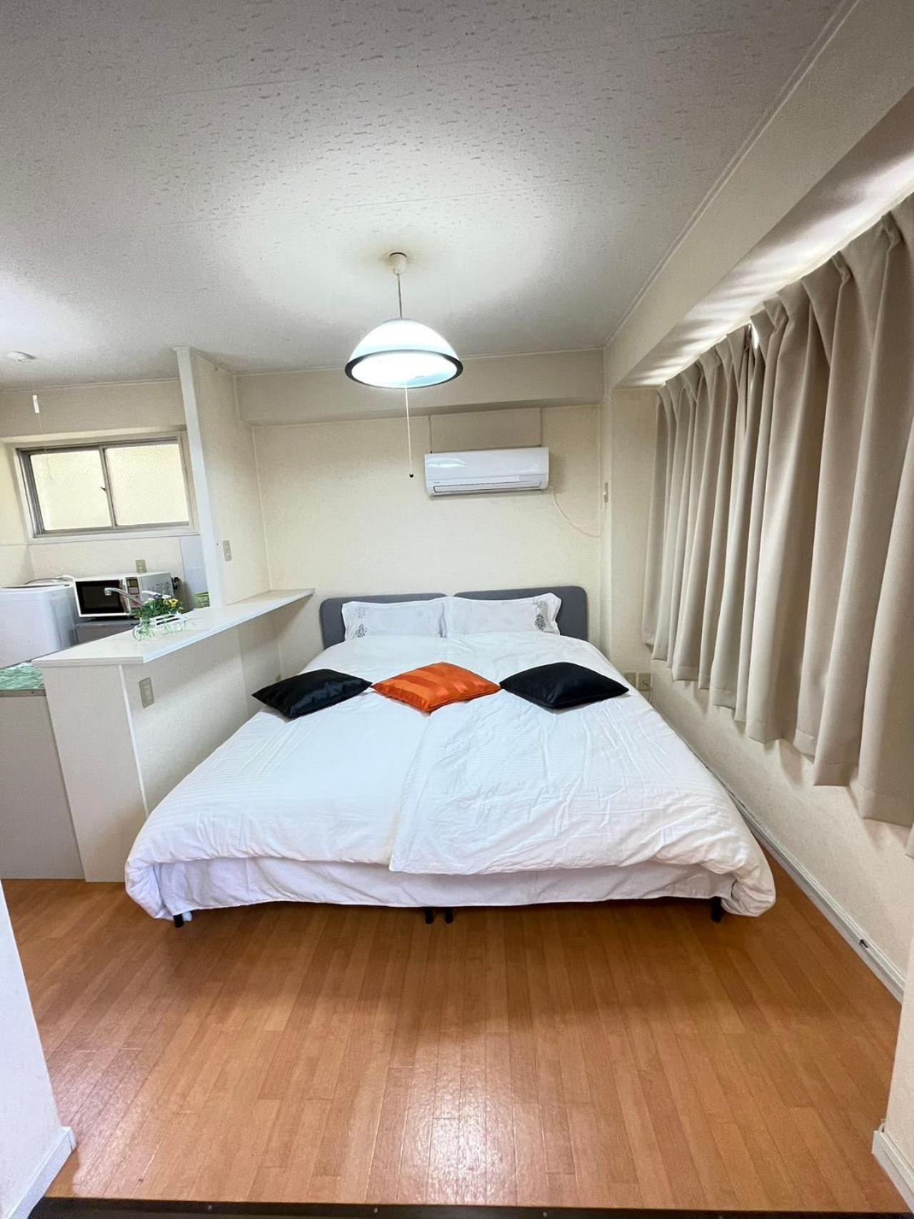 Apartment 大阪市中心，难波车站5分钟，步行心斋桥道顿堀，独立公寓设备齐全 *