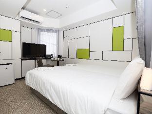 Henn Na Shinsaibashi Hotel 3*