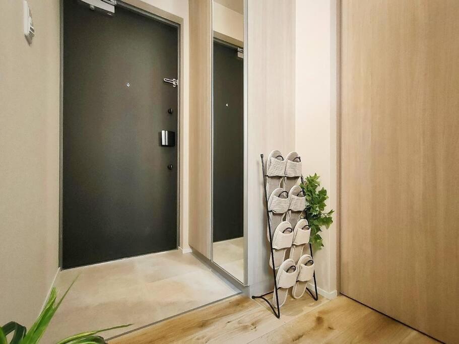 Apartment 401,open Sale,residential Alex Osaka