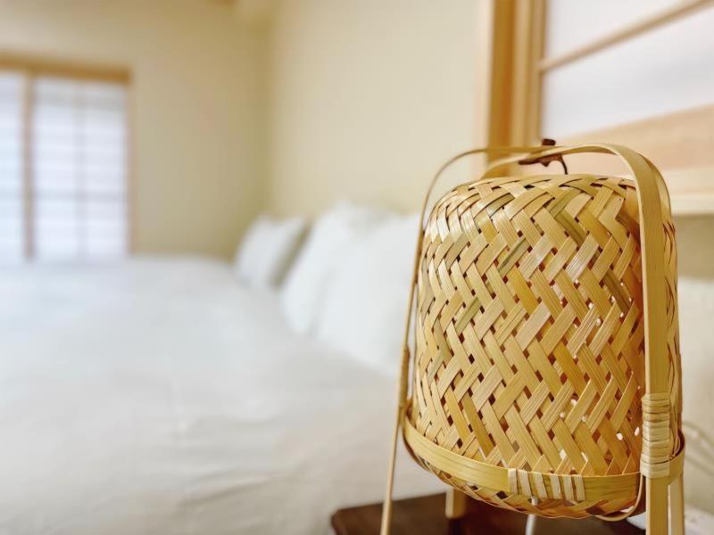 3 Minutes On Foot From Dotonbori East Entrance 5 Minutes On Foot From Shinsaibashi Area Traditional Japanese-style Apartment Osaka