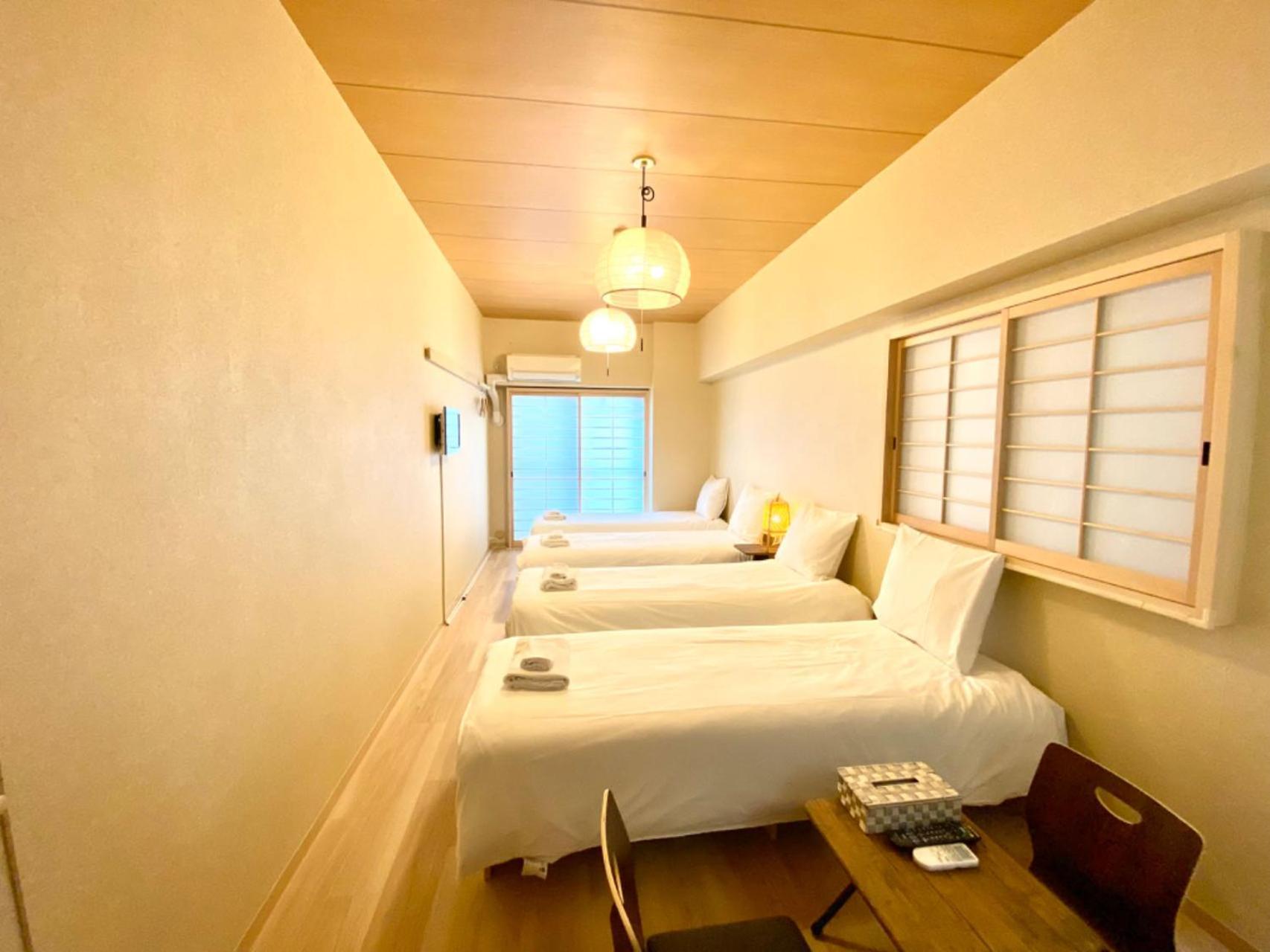 Apartment 3 Minutes On Foot From Dotonbori East Entrance 5 Minutes On Foot From Shinsaibashi Area Traditional Japanese-style Osaka