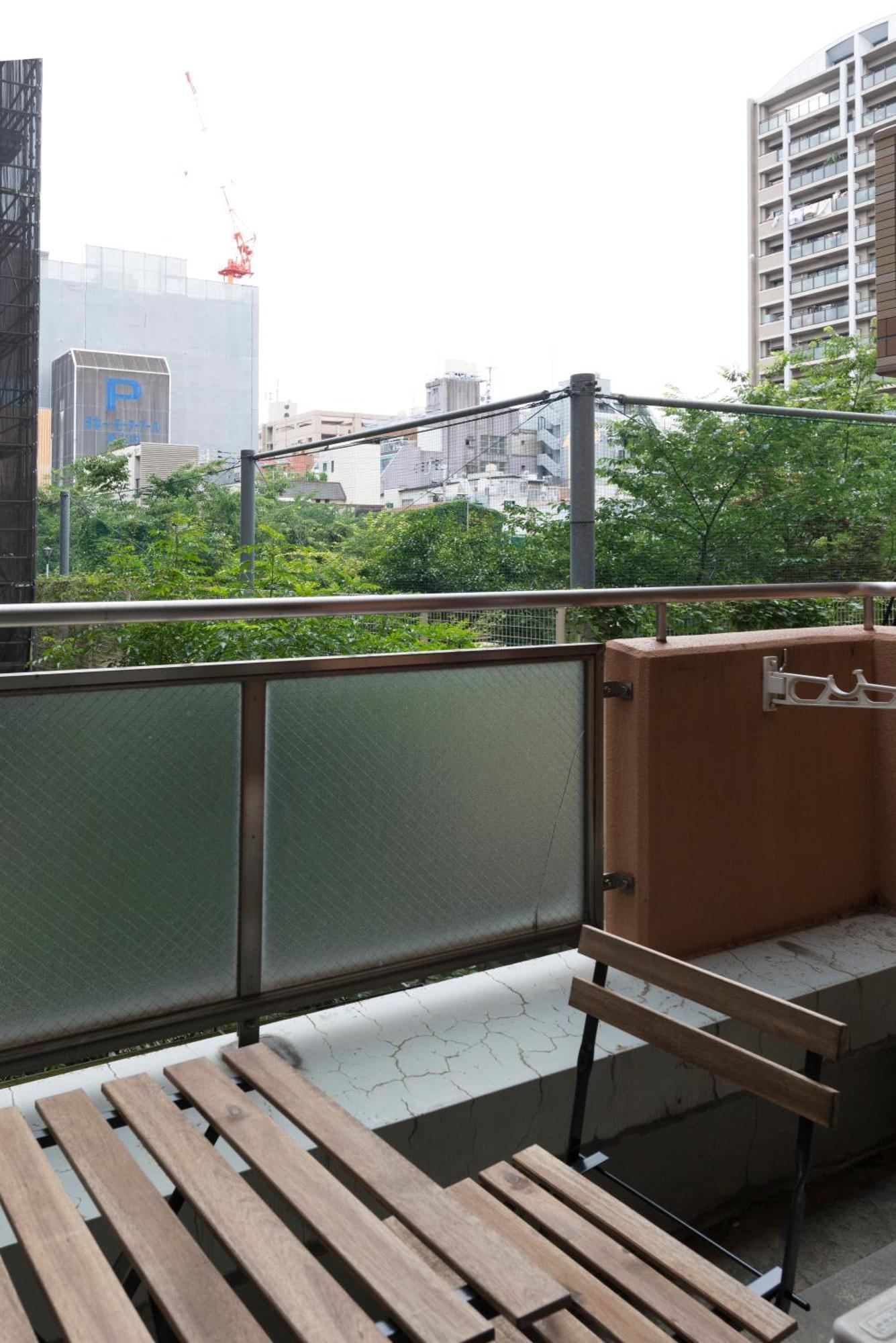3 Minutes On Foot From Dotonbori East Entrance 5 Minutes On Foot From Shinsaibashi Area Traditional Japanese-style Apartment