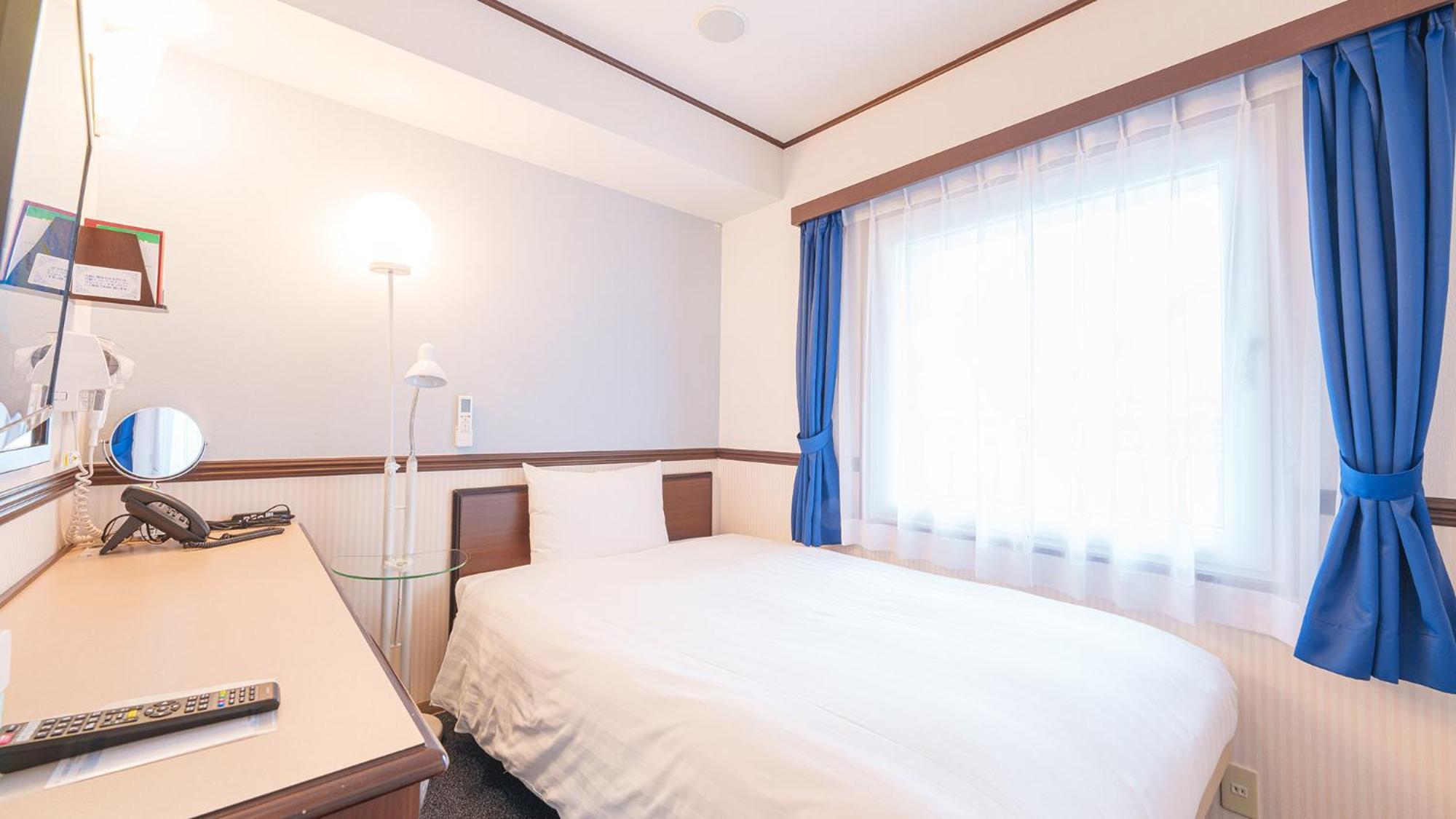 Toyoko Shin-osaka-eki Higashi-guchi Hotel 3*