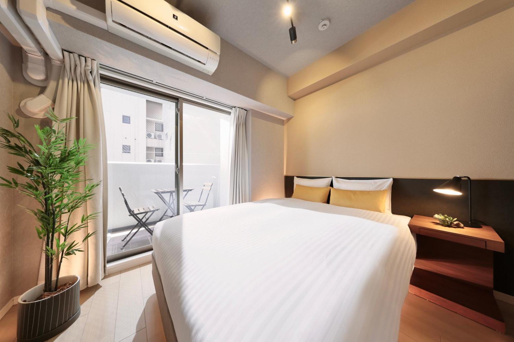 Apartment Cystal Exe Nippombashi *