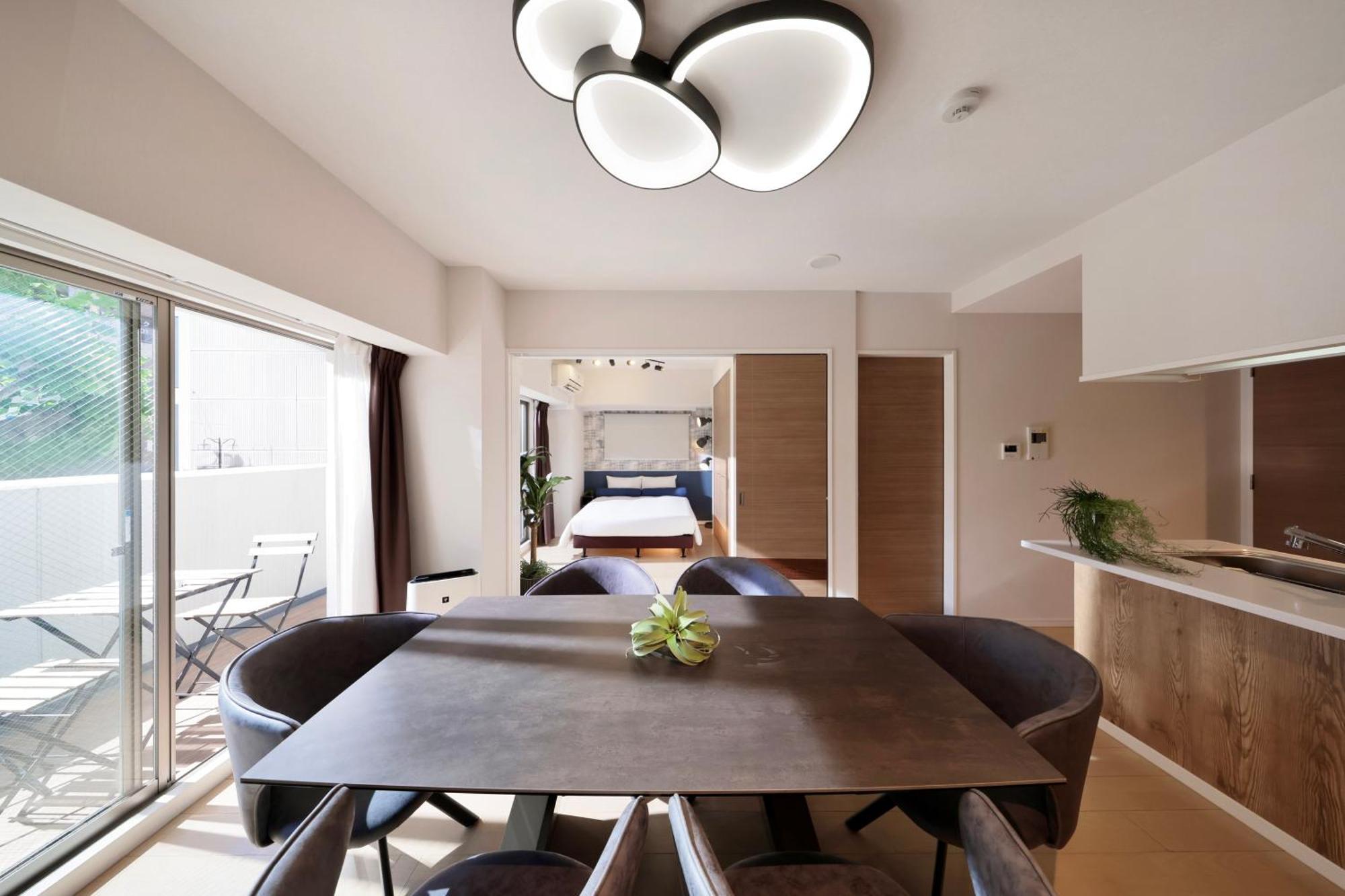 Apartment Cystal Exe Nippombashi *