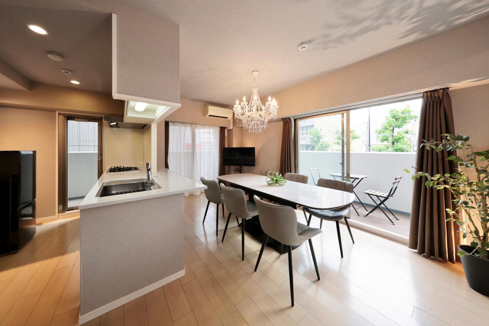 Apartment Cystal Exe Nippombashi *
