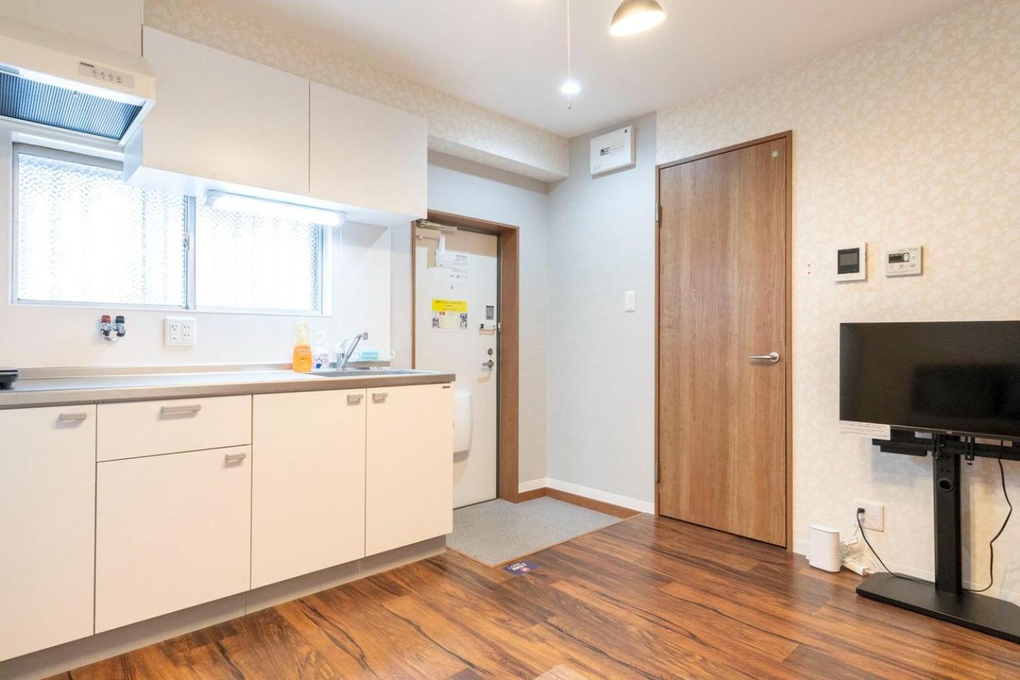 Alita Mansion Kyobashi Apartment