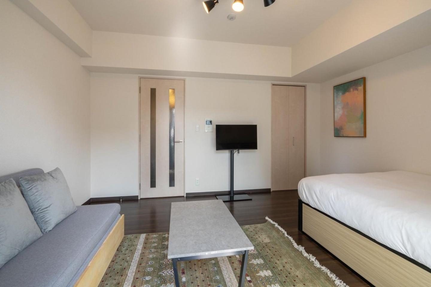 Crecia Dotonbori Apartment