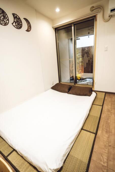Official Trhouses 和御 弥櫻 5 Minutes Walk From Castle, 10 Minutes To Namba *
